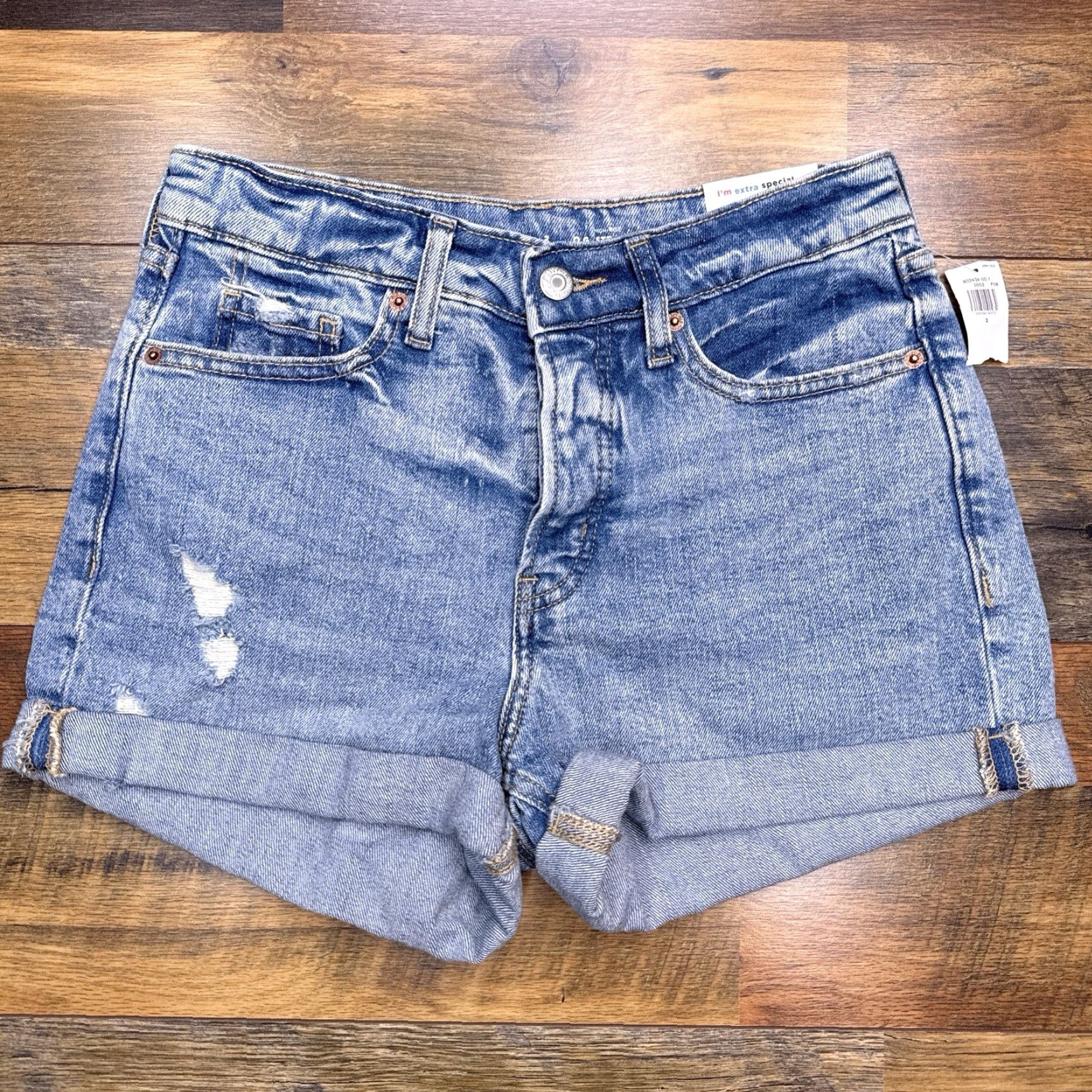 Old Navy Old Navy Womens 2 High Rise 3 Inch Straight Cut Off Shorts New Size 26" / US 2 / IT 38 - 2 Thumbnail