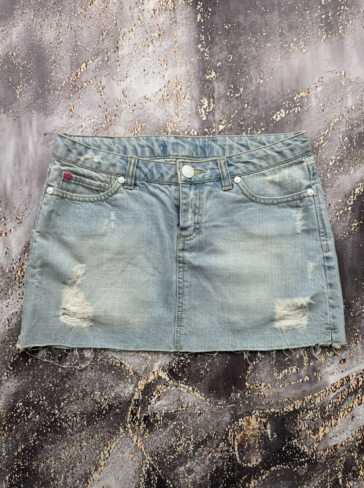 Vintage Vintage Denim Mini Skirt Size 25" / US 0 / IT 36 - 1 Thumbnail
