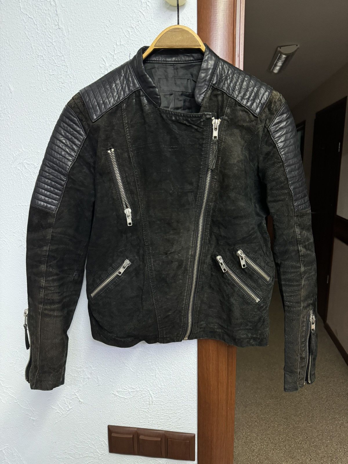 Other Vintage Faded Multi-Zip Leather Jacket Size US M / EU 48-50 / 2 - 2 Thumbnail