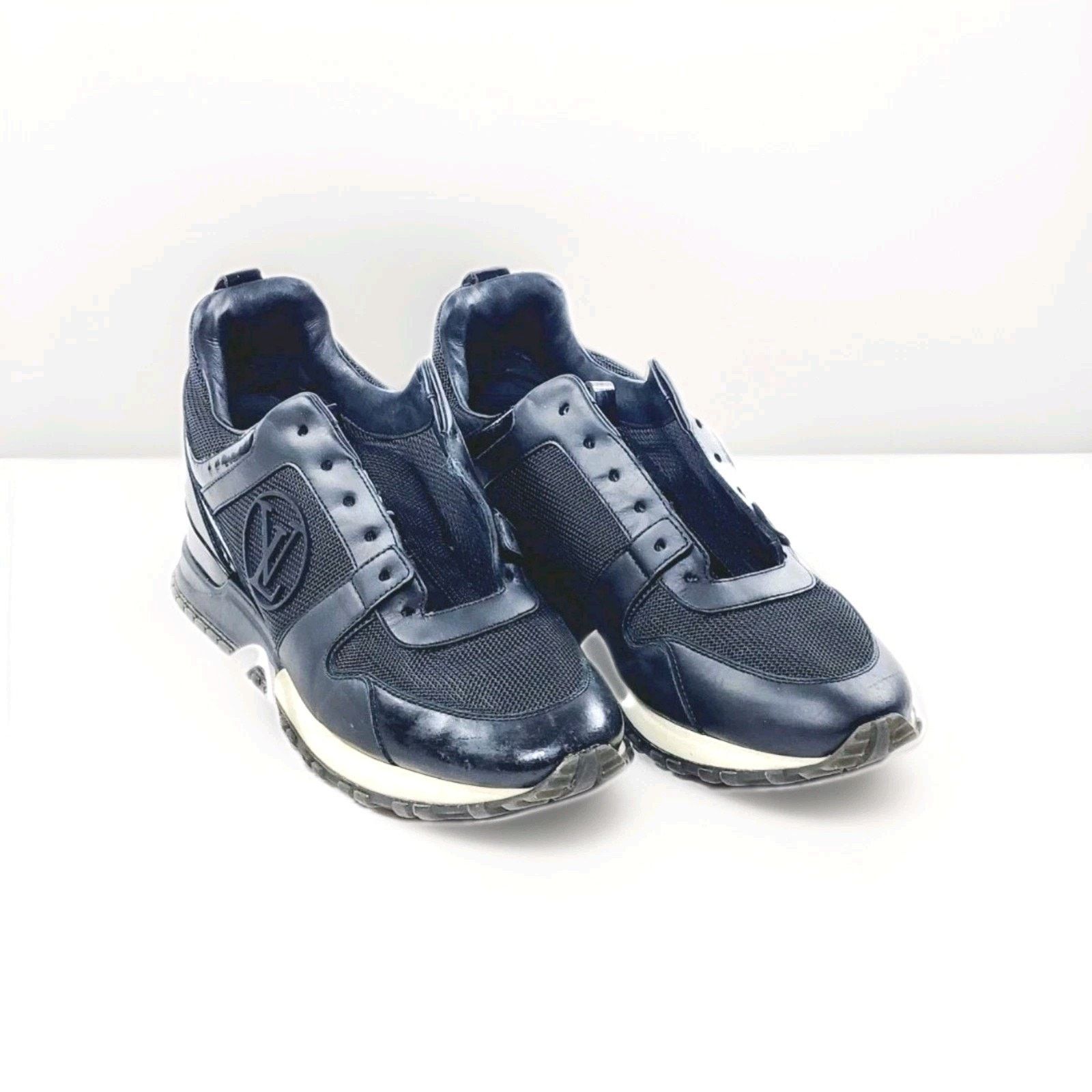 Louis Vuitton Louis Vuitton Women's Run Away Sneaker Leather USWomen’s 8.5 Size US 8.5 / IT 38.5 - 4 Thumbnail