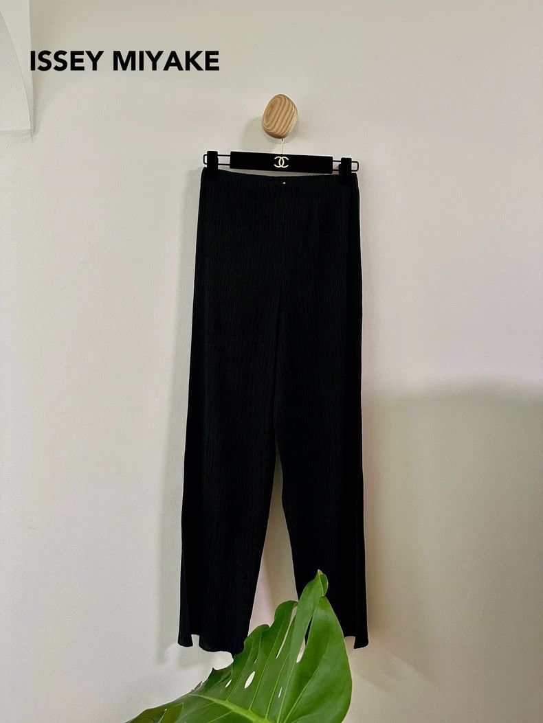Issey Miyake Issey Miyake size:XS Black toothpick pleated trousers as t Size 22" - 1 Thumbnail