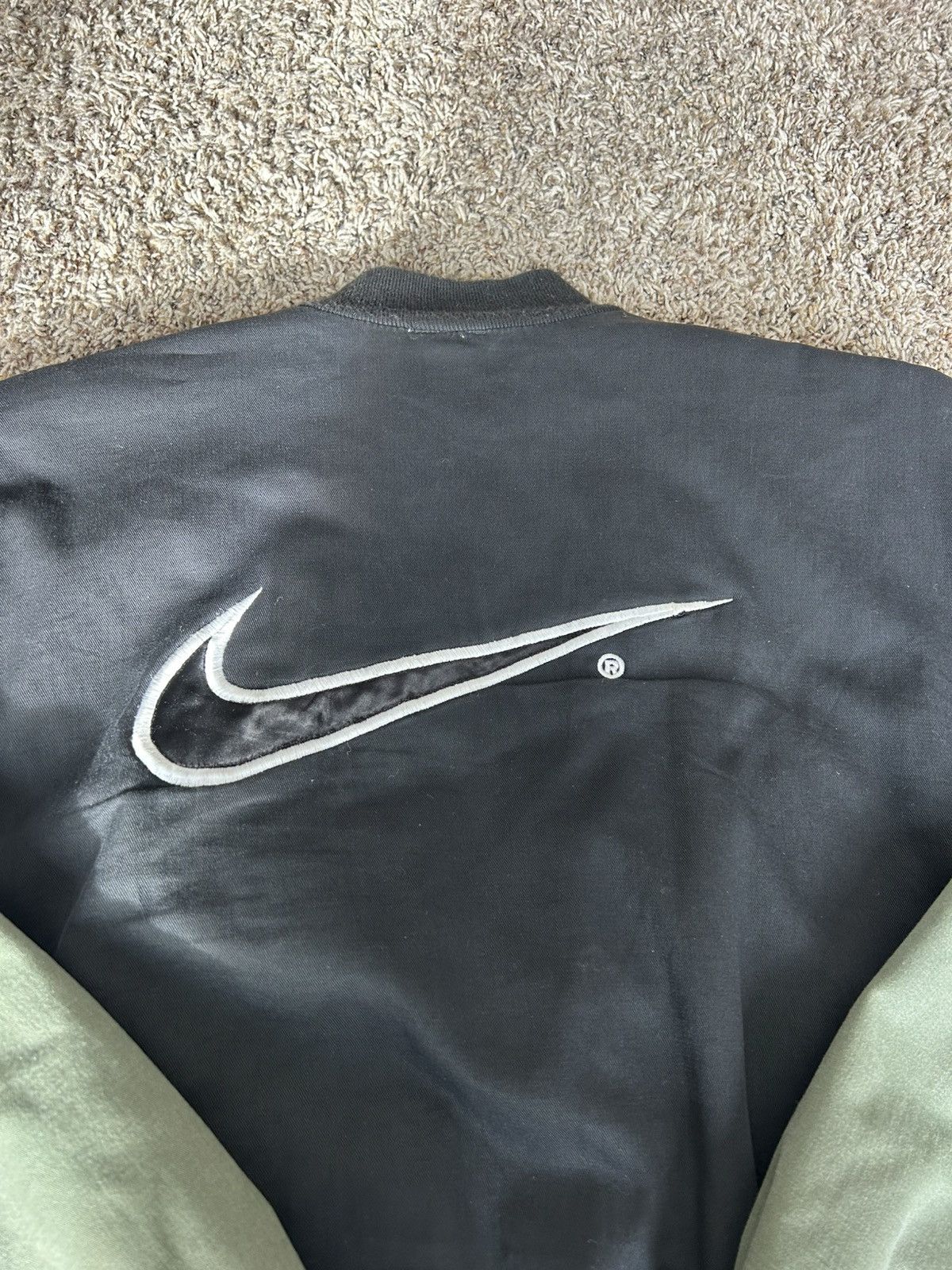 Nike Insane rare 90’s Nike bomber jacket! Size US M / EU 48-50 / 2 - 5 Thumbnail