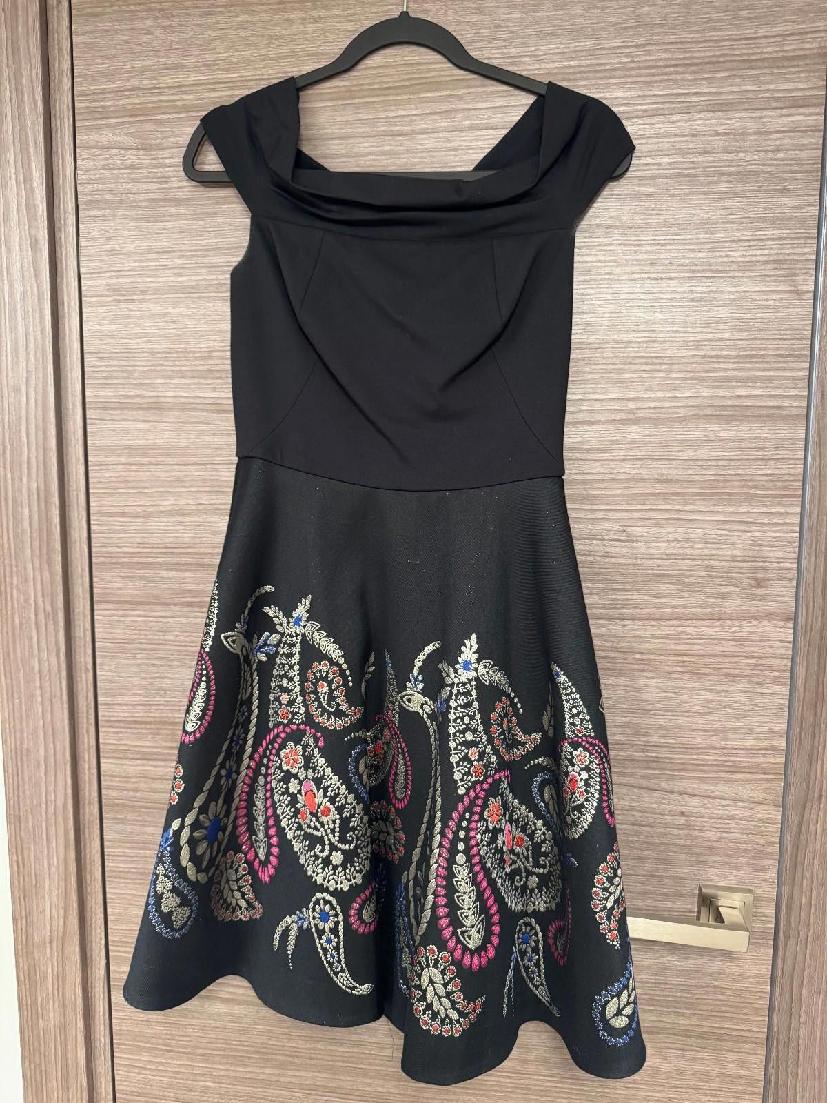 Ted Baker Ted Baker ADZE Bardot Black Skater Dress Paisley Size 2 Size XS / US 0-2 / IT 36-38 - 1 Thumbnail