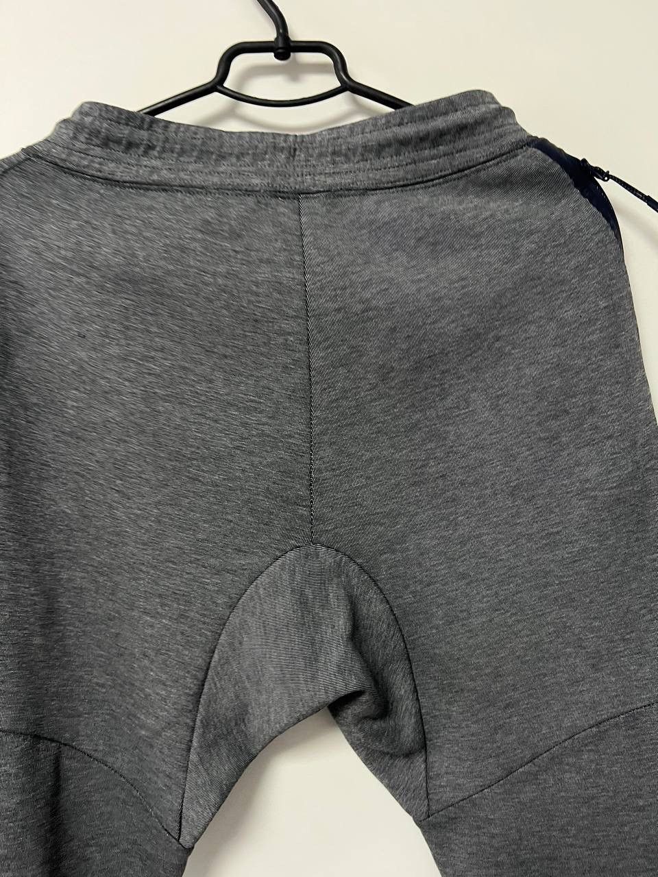 Nike Nike Tech Fleece Pants Gray Joggers Swoosh Activewear Small Size US 30 / EU 46 - 16 Thumbnail