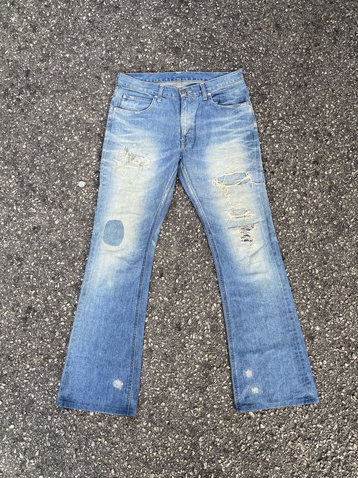 Japanese Brand × Lee Vintage Lee Blue Washed Distressed Patchwork Flare Denim Size US 32 / EU 48 - 1 Thumbnail