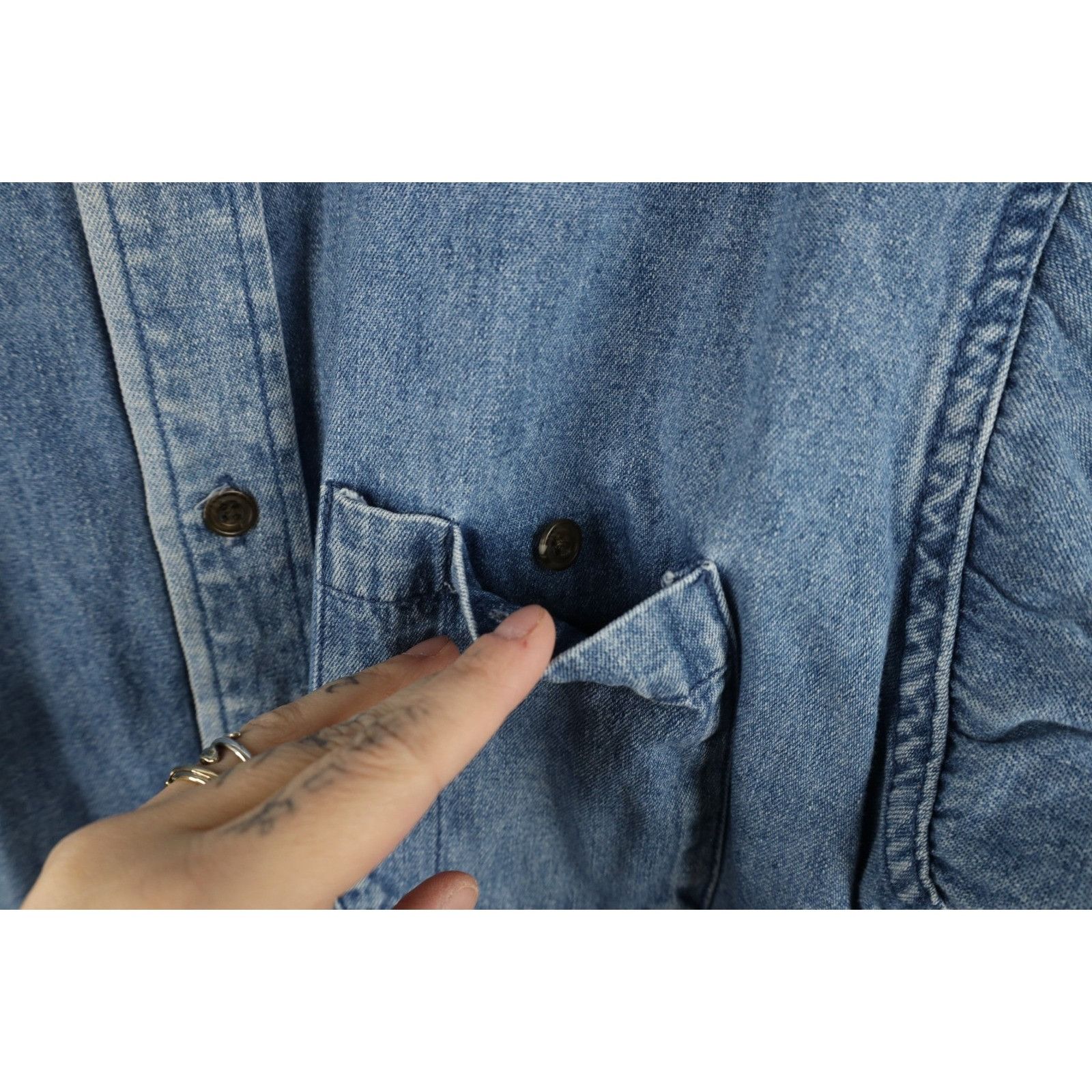 Cabelas Vintage 90s Cabelas Elbow Patch Denim Jean Button Down Shirt Size US S / EU 44-46 / 1 - 9 Thumbnail