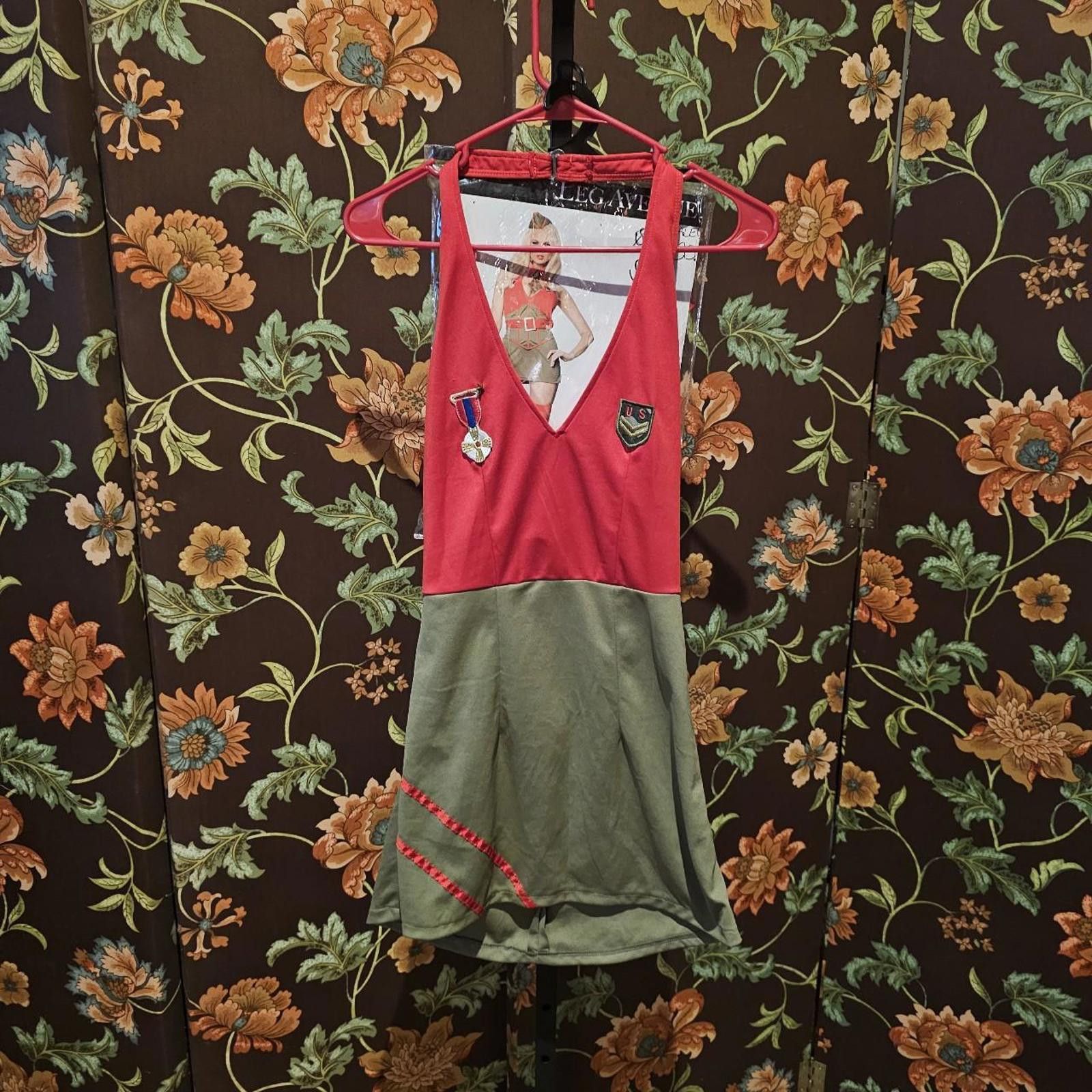 Designer Leg Avenue Red Army Green Major Diva Halloween Costume Size ONE SIZE - 1 Thumbnail