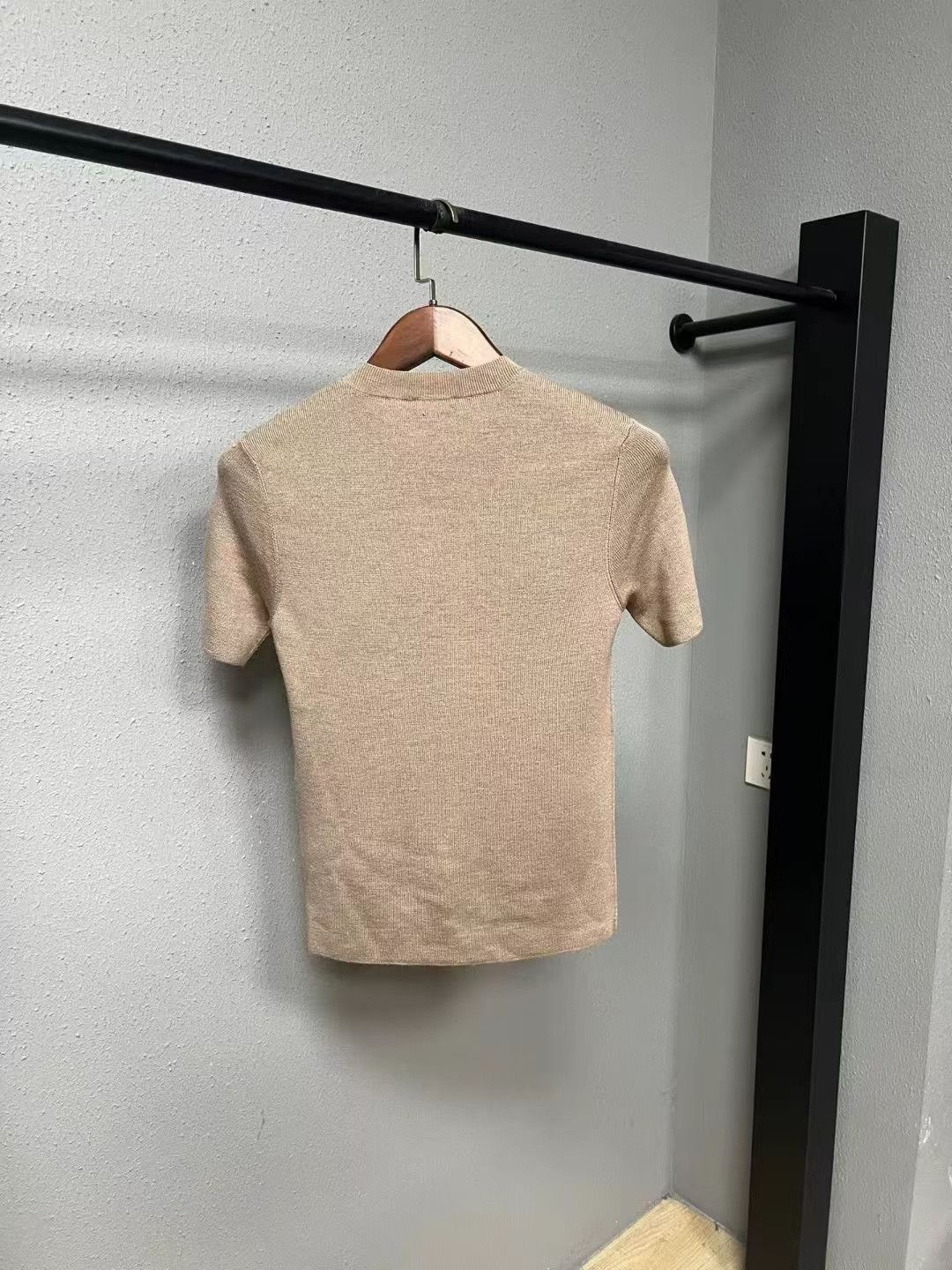 Fendi Fendi Reversed Logo Wool Short Sleeve Size US S / EU 44-46 / 1 - 2 Thumbnail