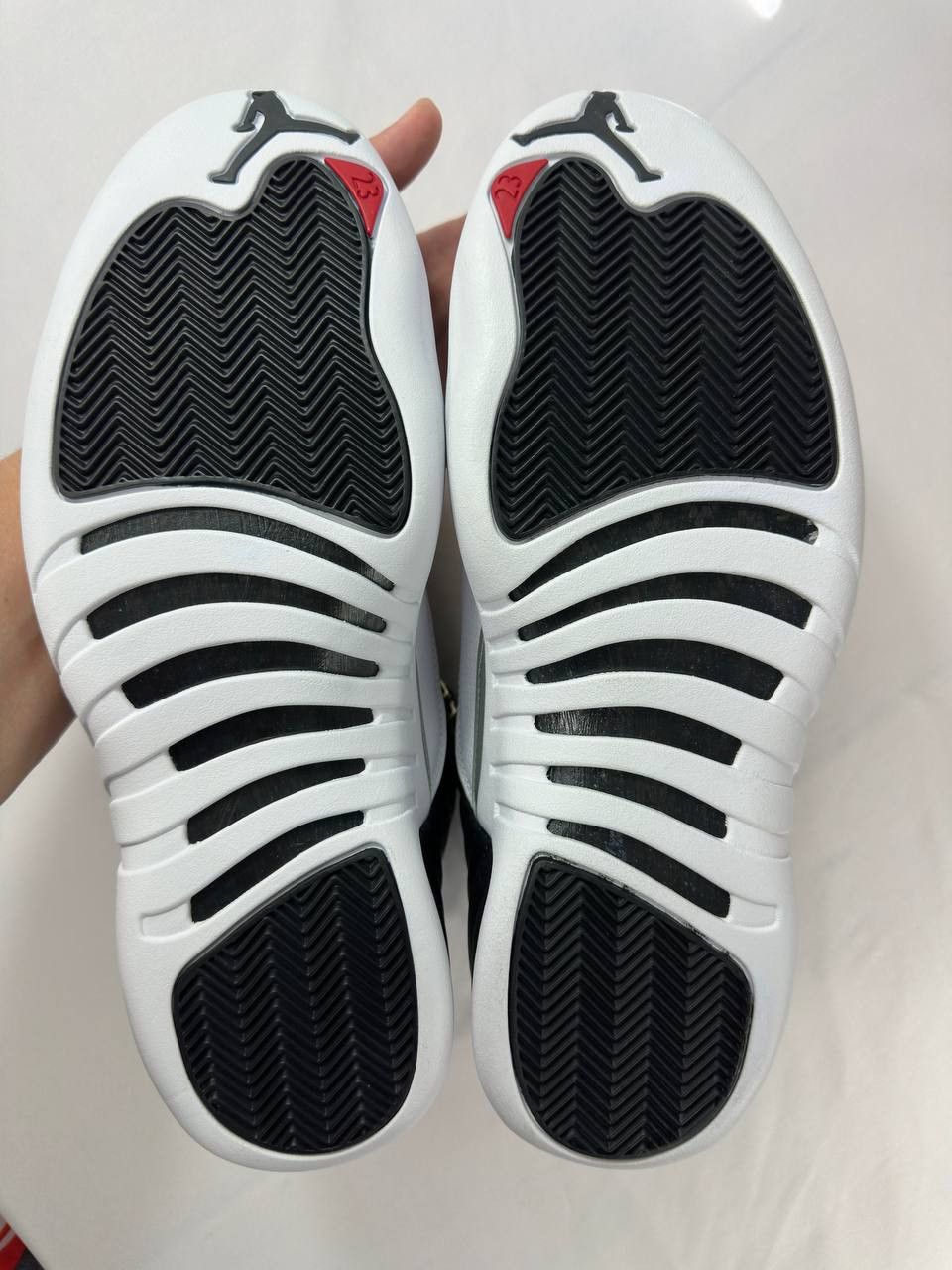 Nike Nike Air Jordan 12 Retro 'Playoff' 2022 CT8013-006 Size US 12 / EU 45 - 13 Thumbnail