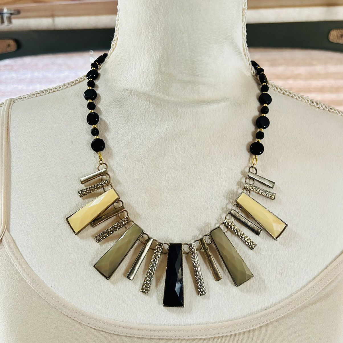 Handmade Handcrafted repurpose faceted disc link beaded necklace Size ONE SIZE - 2 Thumbnail