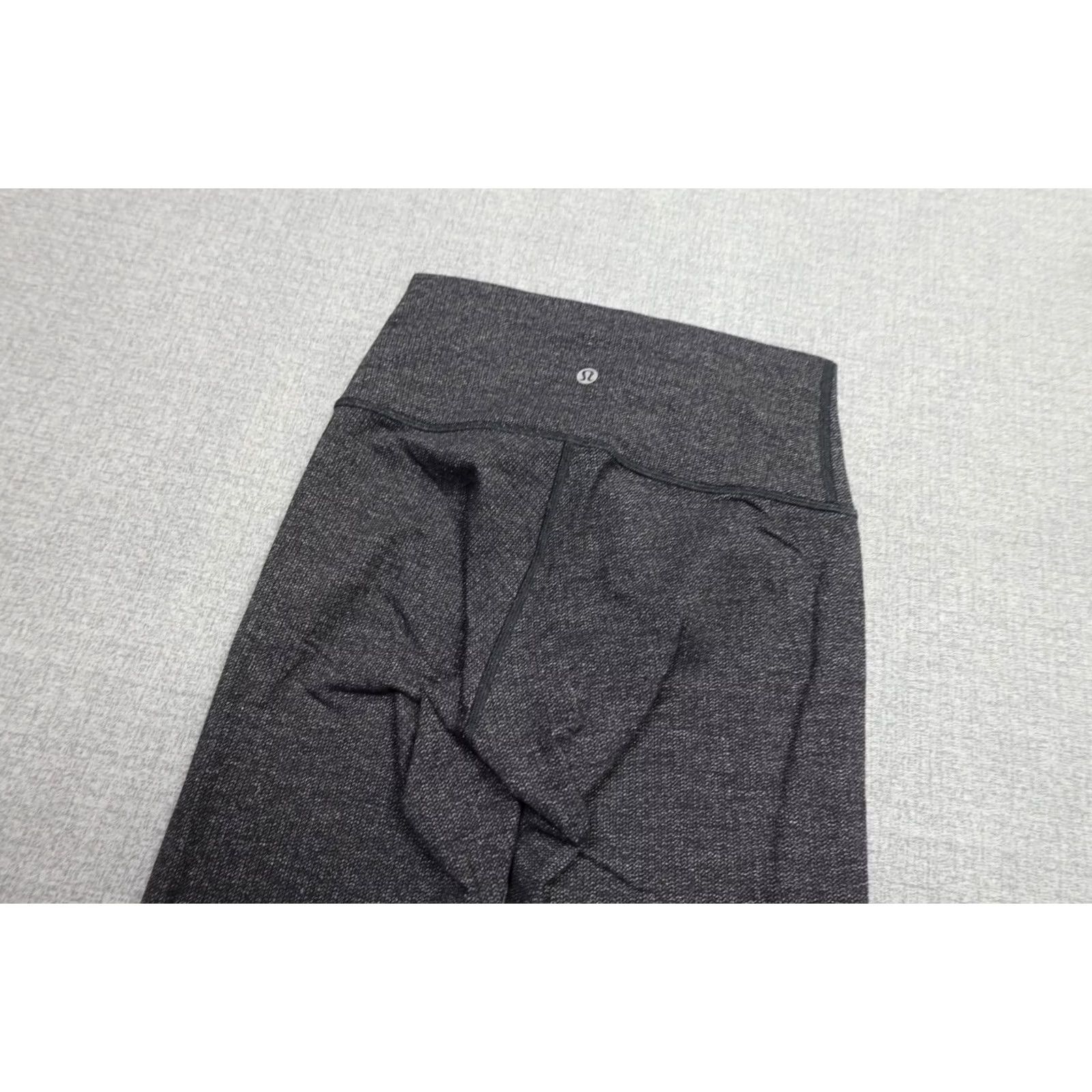 Lululemon Lululemon Wunder Under High-Rise Tights Women 4 Gray Athleisure Leggings, Gym & Training, Running & Jogging, Yoga, 4 Gray Womens Size 27" / US 4 / IT 40 - 2 Thumbnail