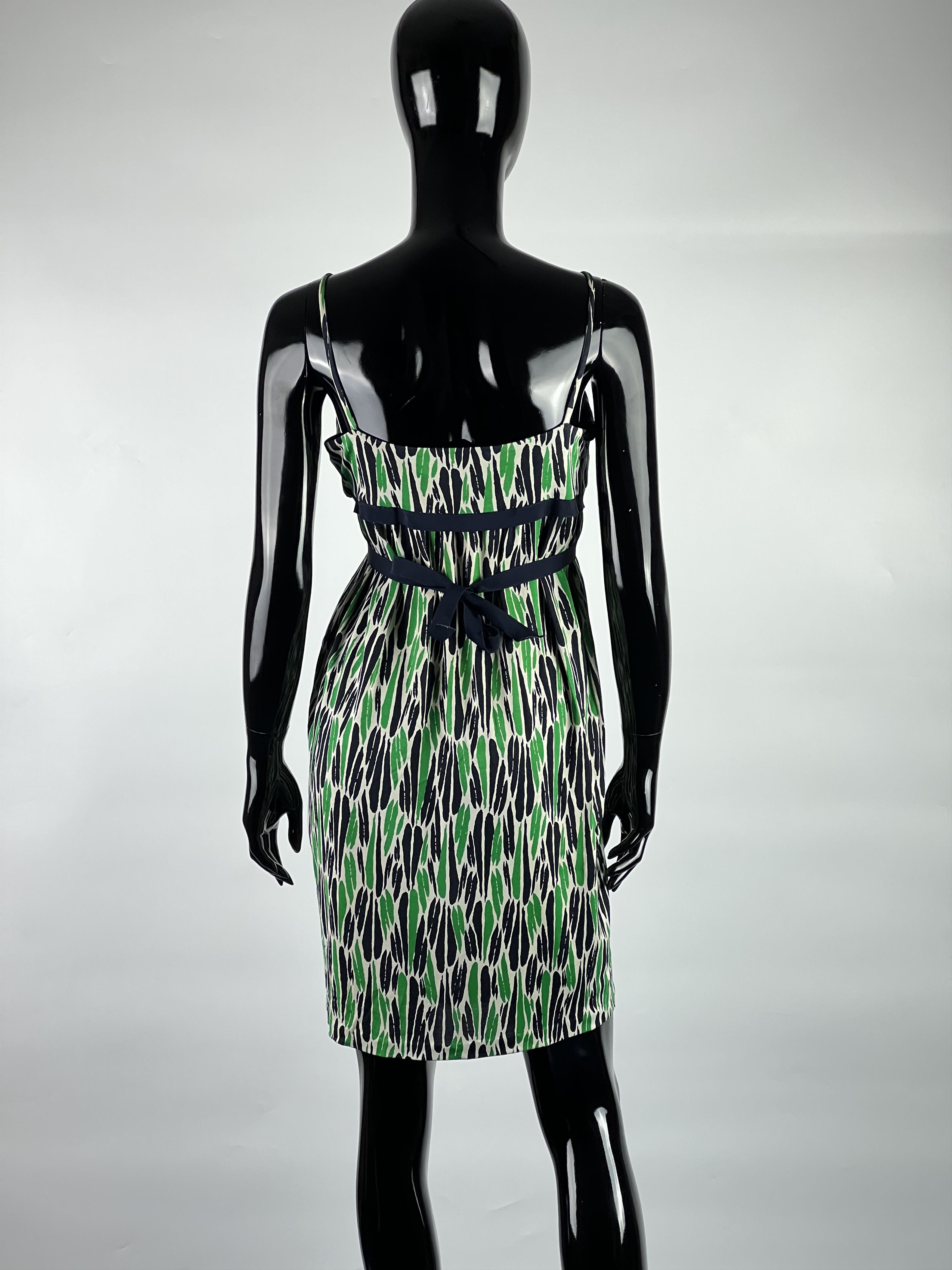Diane von Furstenberg × Vintage Diane Von Furstenberg 100% Silk Sleeveless Belted Wrap Dress Size L / US 10 / IT 46 - 2 Thumbnail