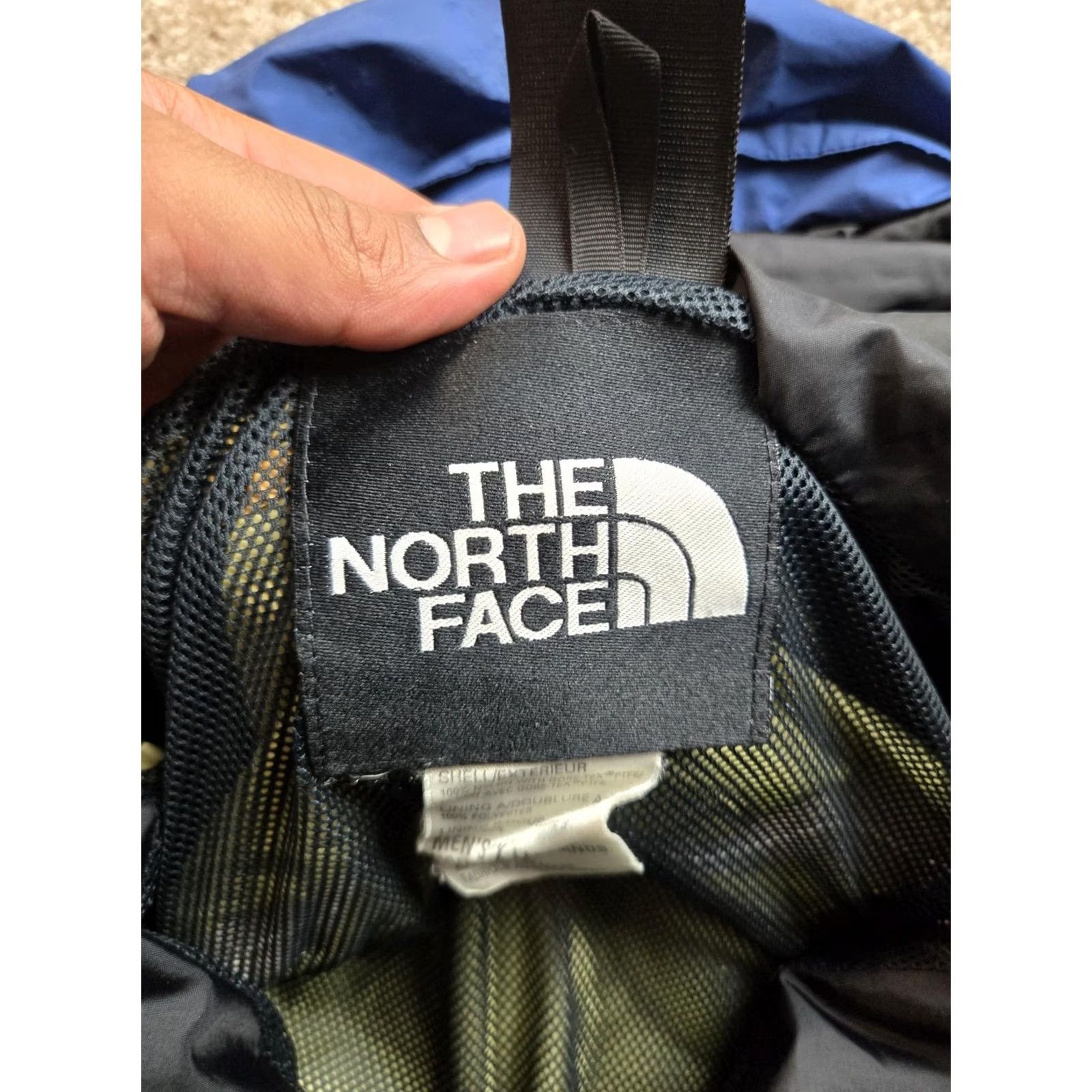 The North Face VINTAGE The North Face Mountain Light Jacket Mens XL Blue Gore-Tex Hooded Jacket Size US XL / EU 56 / 4 - 7 Thumbnail