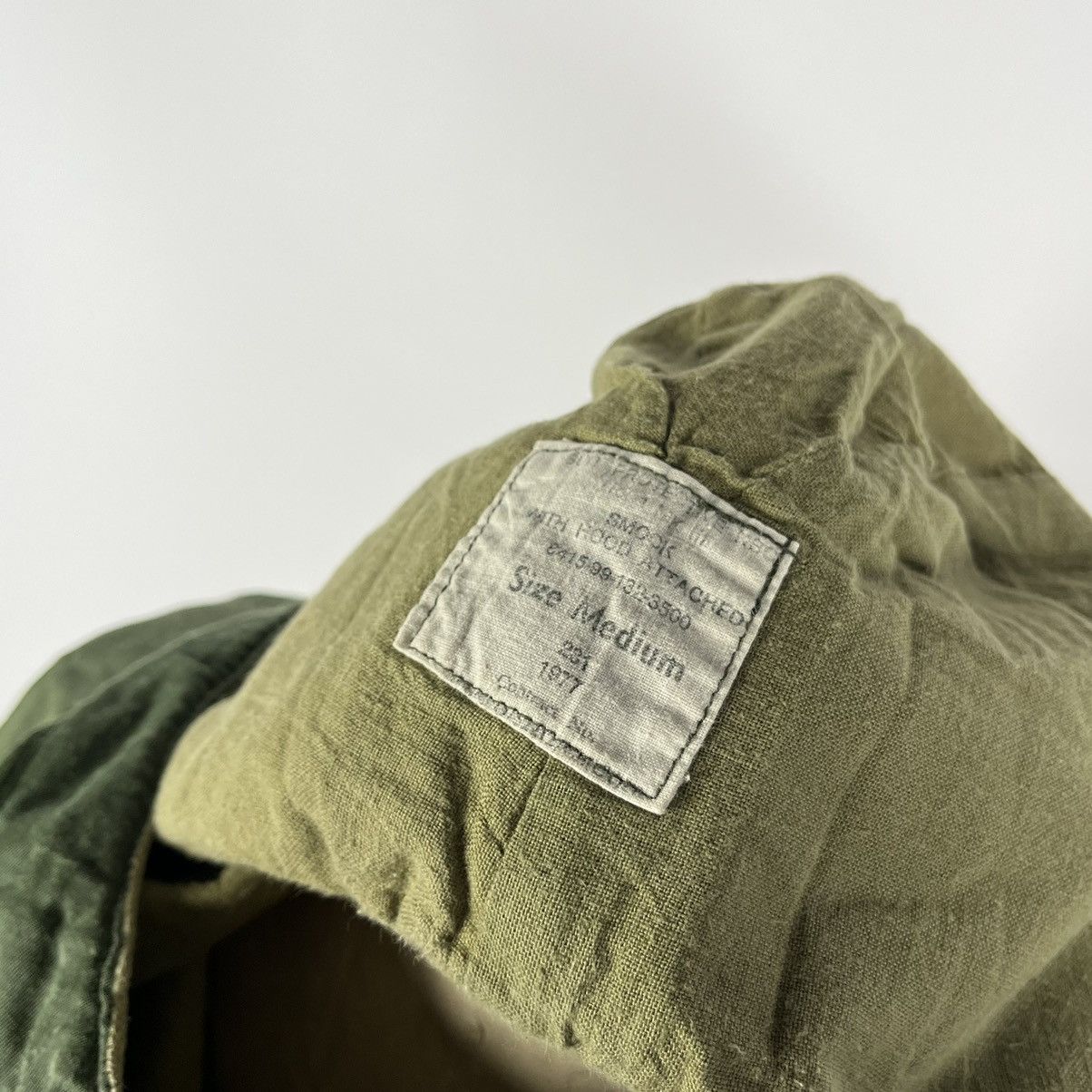 Vintage Vintage British Army Smock with hood attached jacket 1977 Size US M / EU 48-50 / 2 - 6 Thumbnail