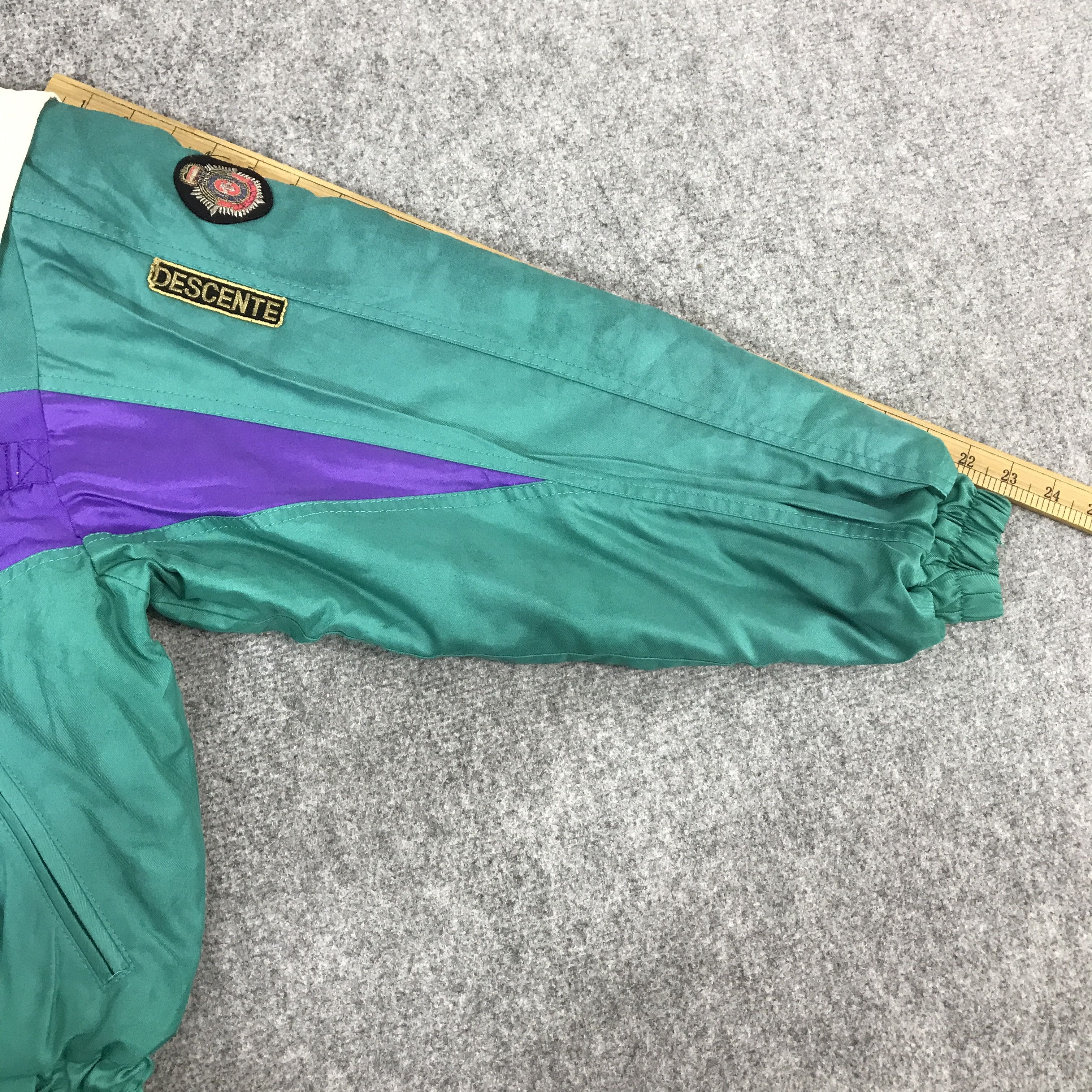 Sports Specialties Vinatge Toyota Racing deisgn Ski Jacket motorsport toyota Size US L / EU 52-54 / 3 - 6 Thumbnail
