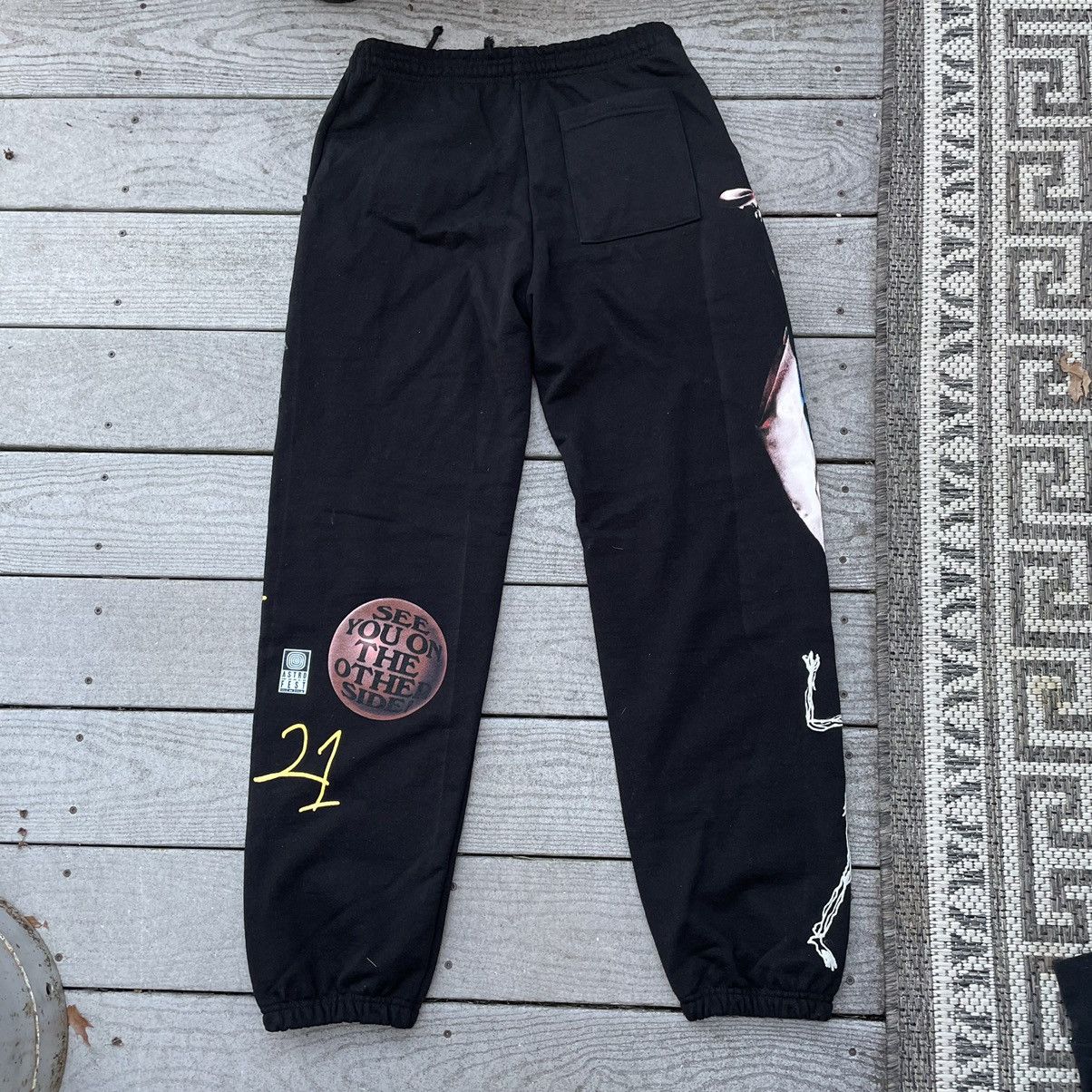 Travis Scott Rare Travis Scott Astrofest 2021 Exclusive Utopia size M Size US 34 / EU 50 - 11 Thumbnail