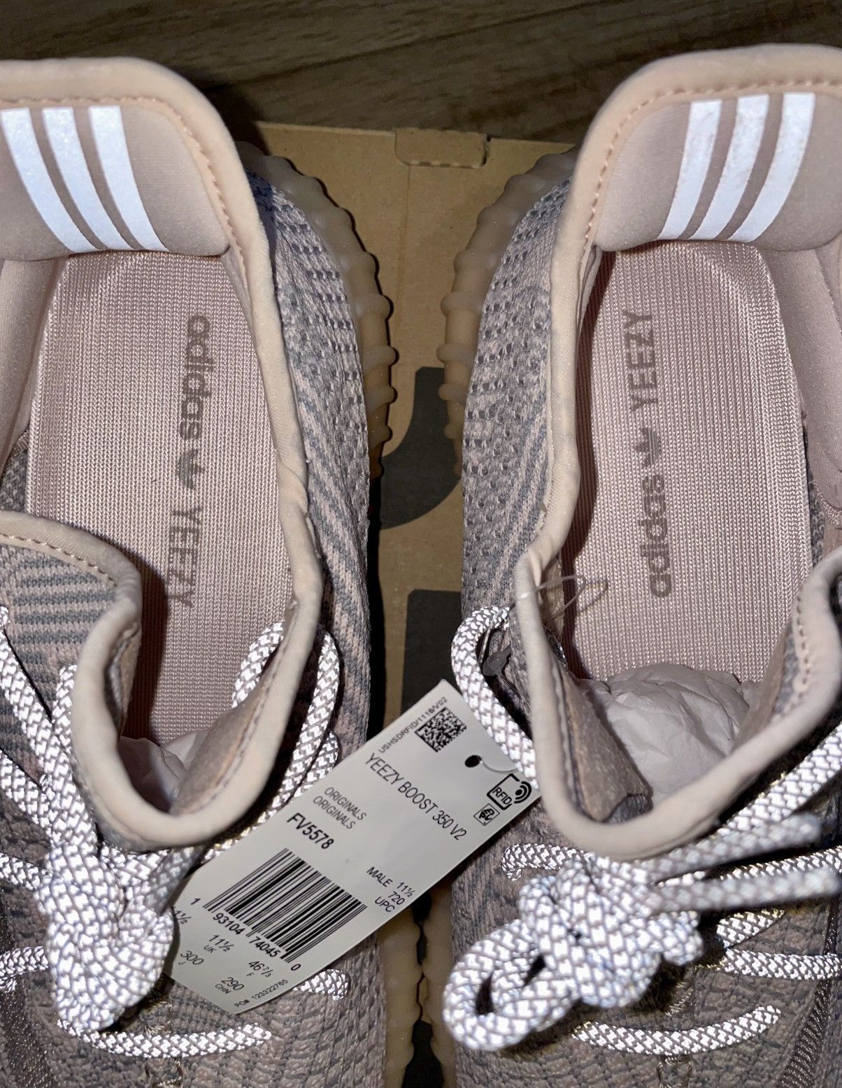 Yeezy Adidas Yeezy Boost 350 V2 Synth Non-Reflective Sz 12 FV5578 Size US 12 / EU 45 - 6 Thumbnail