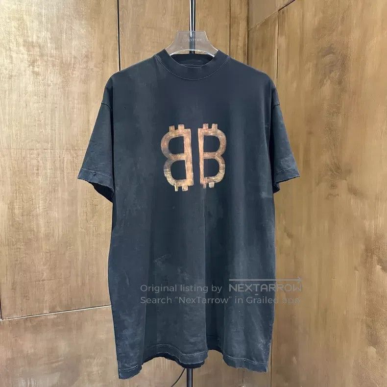 Balenciaga Balenciaga Bitcoin Black Distressed Mud Dyeing Logo Short Size US S / EU 44-46 / 1 - 1 Thumbnail