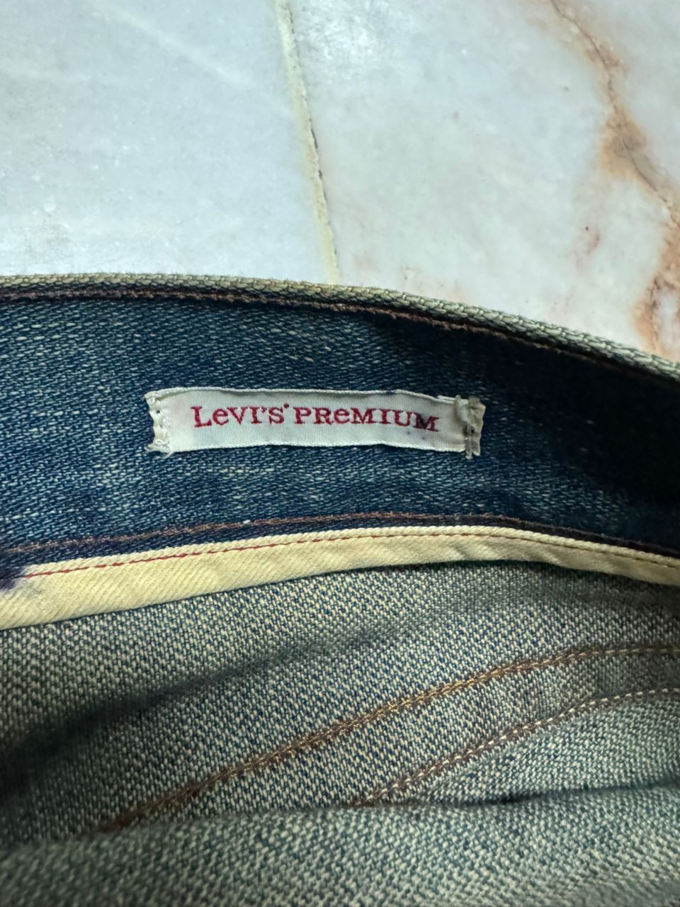 Levi's 💥Insane💥90s Levi’s 505 Premium Rusty Mudwash Thrashed Nice Size US 30 / EU 46 - 11 Thumbnail