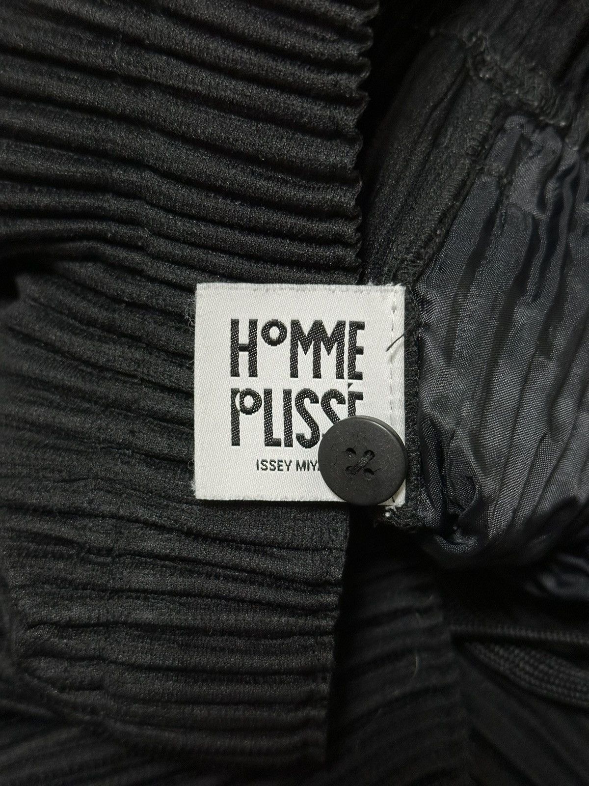 Homme Plisse Issey Miyake HOMME PLISSÉ ISSEY MIYAKE S/S 2015 Pleated Cropped Pants Size US 28 / EU 44 - 7 Thumbnail