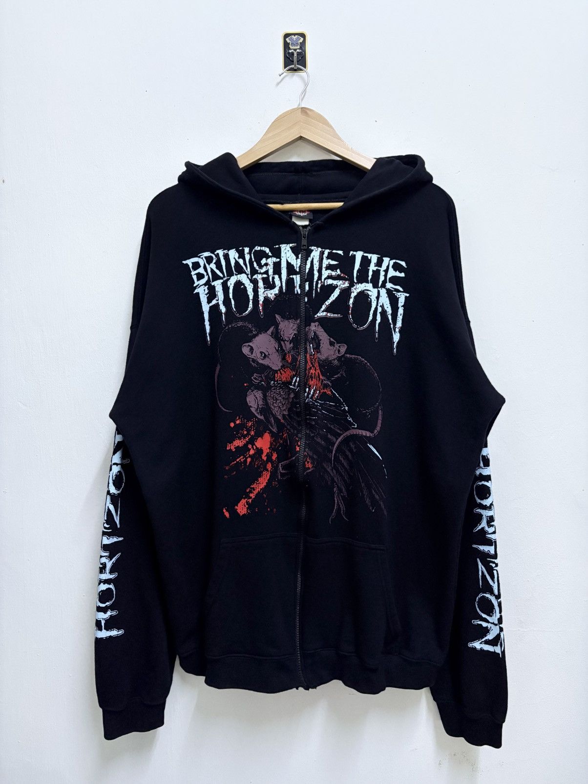 Band Tees Rare ! Bring Me The Horizon / Rats & Crow Violent Hoodie Size US XL / EU 56 / 4 - 1 Thumbnail