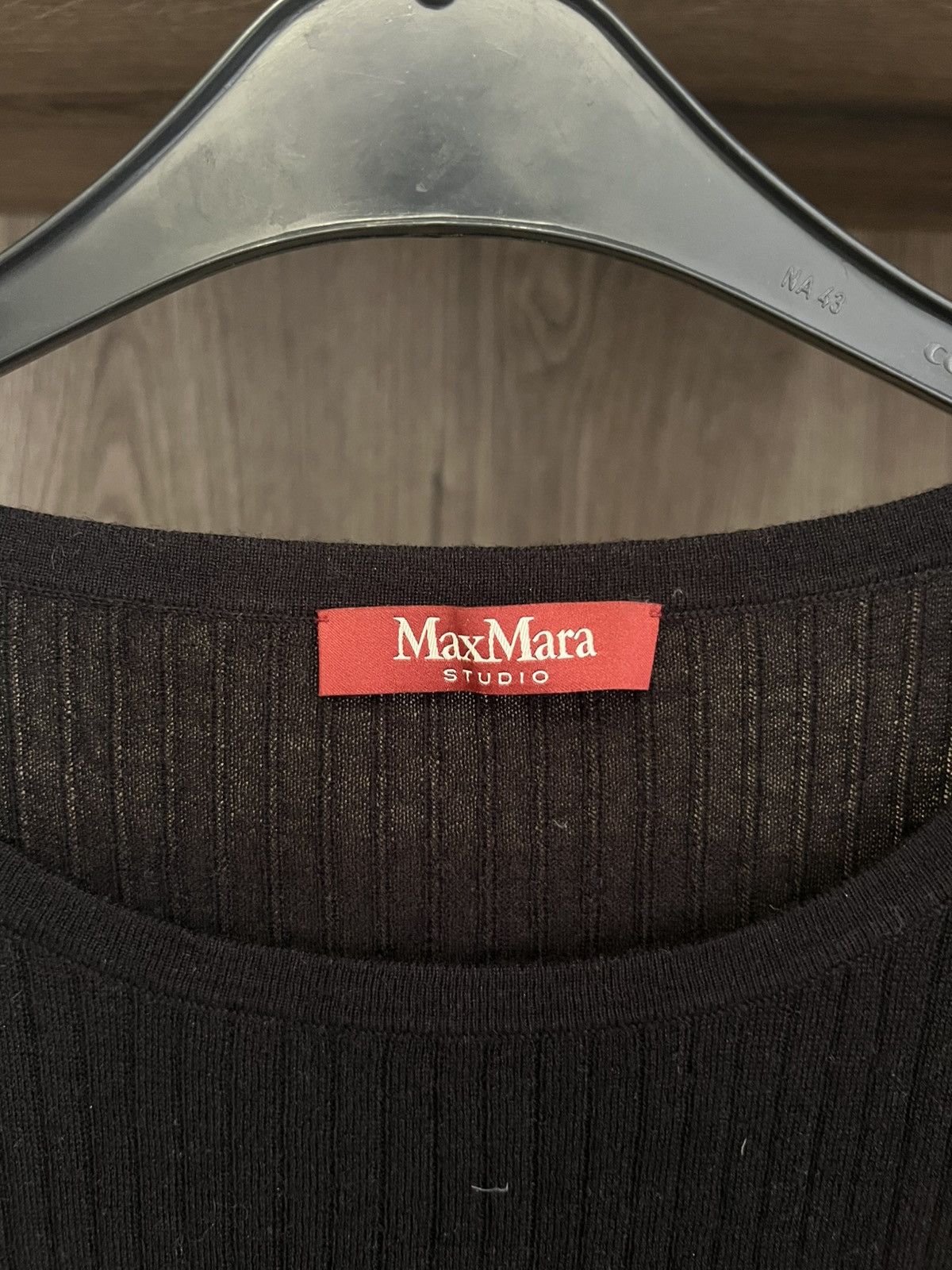 Max Mara Max Mara Black sweater long sleeve Size M / US 6-8 / IT 42-44 - 5 Thumbnail