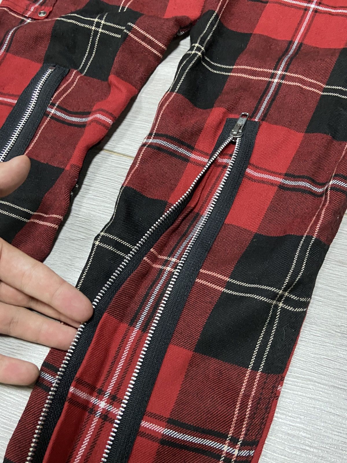 Vintage Vintage Punk Dog pile Pleated pants chaos check up strictly Size US 30 / EU 46 - 10 Thumbnail
