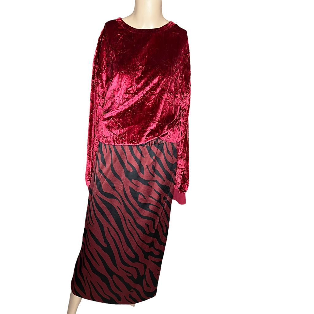 Zara NWT Zara Animal print pencil skirt Maroon Size 28" / US 6 / IT 42 - 5 Thumbnail