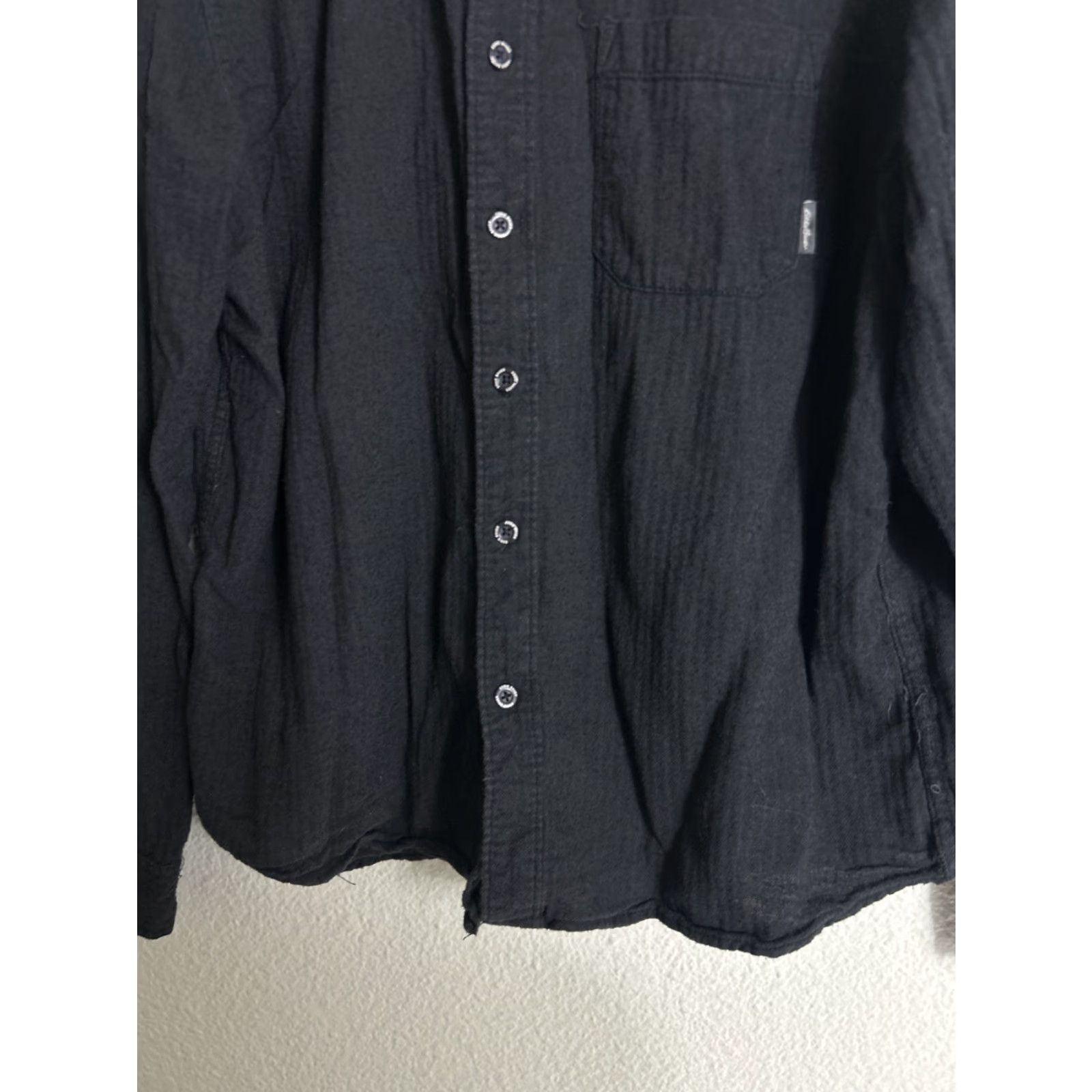 Eddie Bauer VINTAGE Eddie Bauer Mens Large Long Sleeve Button-Down Shirt Charcoal Houndstooth Cotton Size US L / EU 52-54 / 3 - 5 Thumbnail