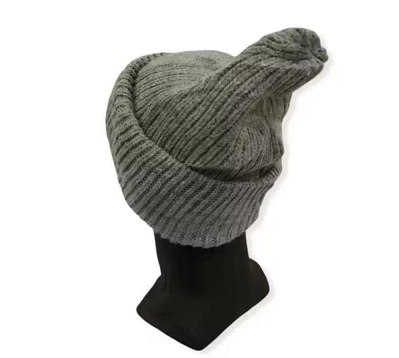 Zara Zara Plain Beanie Hat Size ONE SIZE - 4 Thumbnail