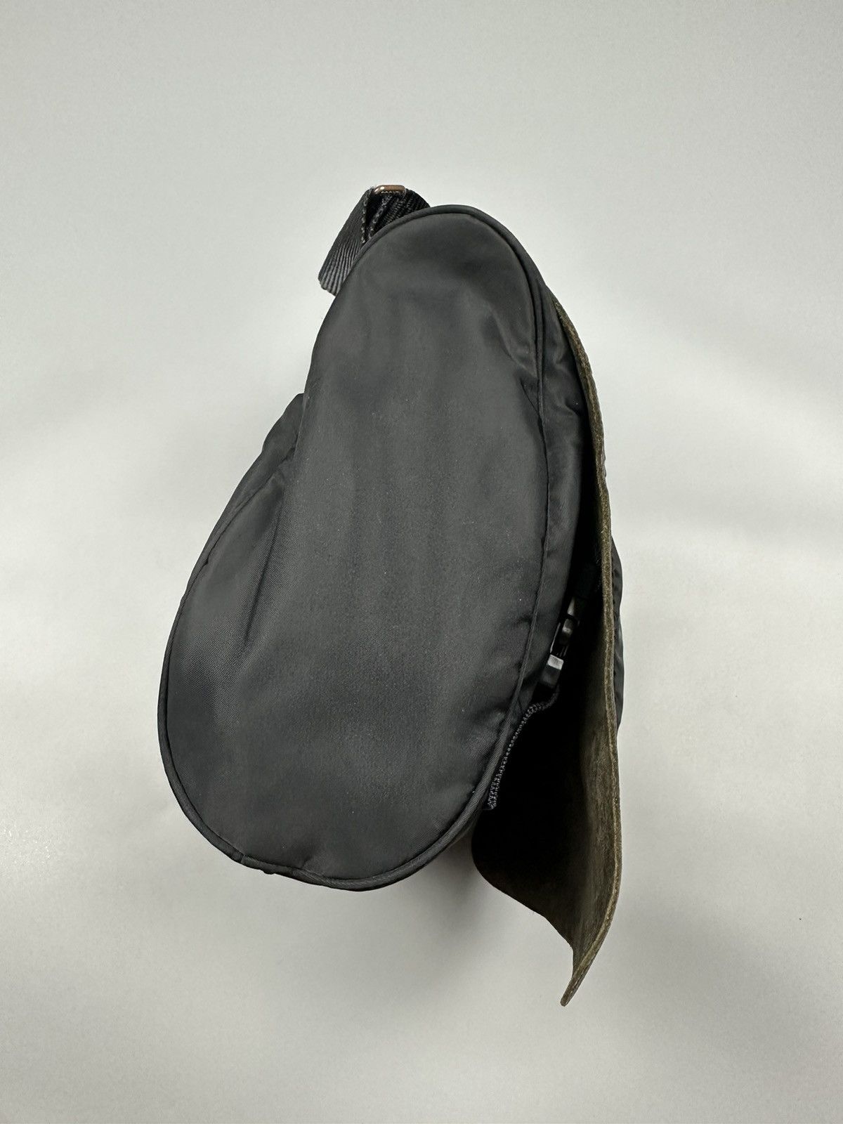 Y's × Yohji Yamamoto Y’saccs Yohji Yamamoto Leather Shoulder/Sling Bag Size ONE SIZE - 12 Thumbnail
