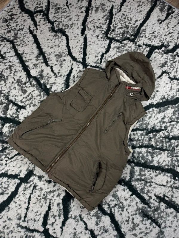 Other Vintage puffer vest brown white double-sided fleece S Size US S / EU 44-46 / 1 - 10 Thumbnail