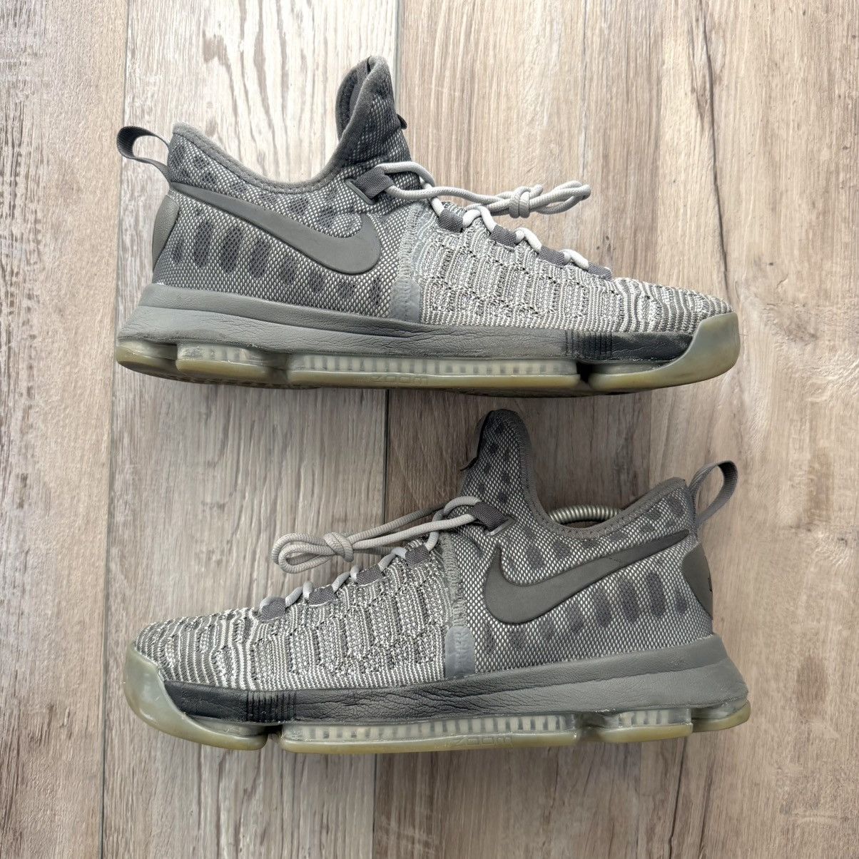 Nike NIKE • KD 9 "Battle Grey" (10.5M) Size US 10.5 / EU 43-44 - 2 Thumbnail