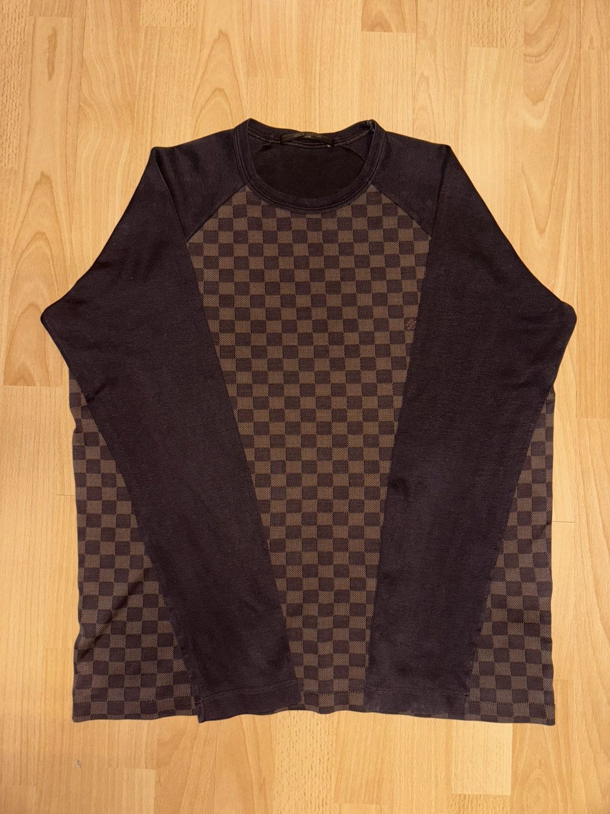 Louis Vuitton Louis Vuitton Brown Damier Print Long Sleeve T-Shirt Size US L / EU 52-54 / 3 - 2 Thumbnail