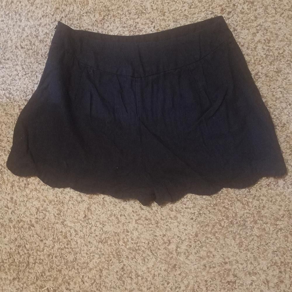 Designer Asos Petite Women's Black Shorts Size 6 Size 28" / US 6 / IT 42 - 2 Thumbnail
