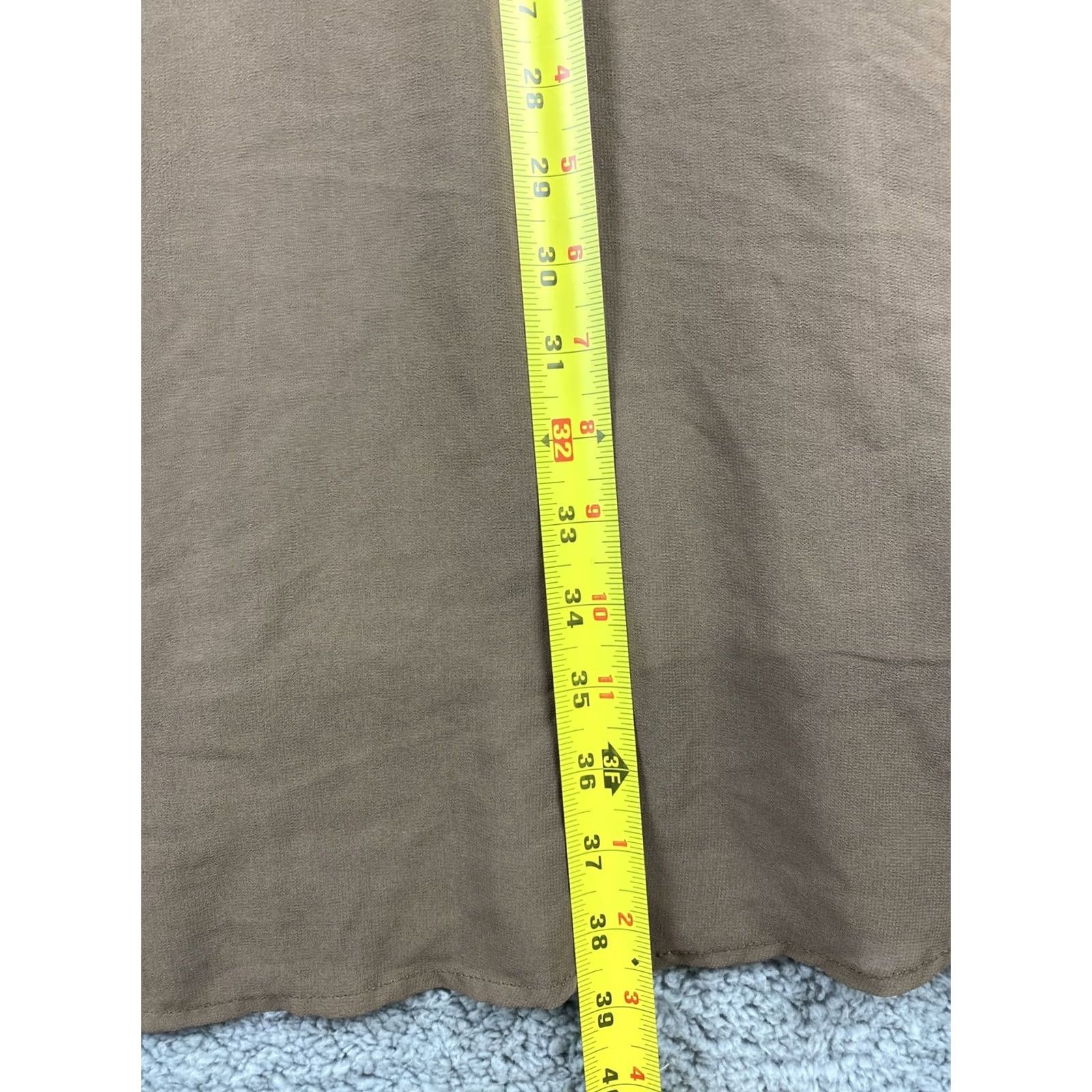 Forever 21 Forever 21 Skirt Women’s M Beige polyester rayon spandex / 31-18 Long Spring Womens Size 32" / US 10 / IT 46 - 4 Thumbnail