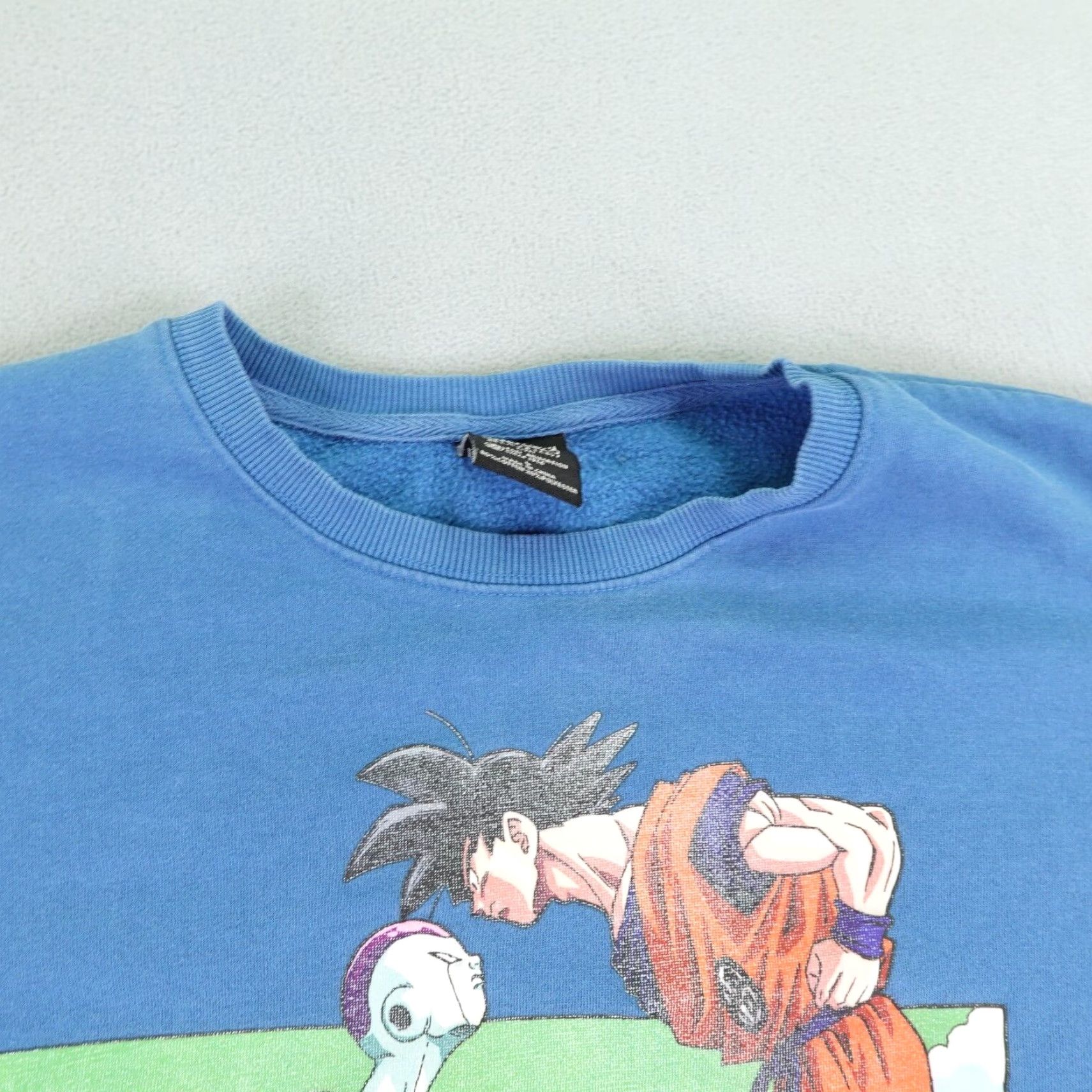 Vintage Dragon Ball Z Sweatshirt Men L Blue Graphic Print Crew Neck Pullover 2010s Anime Cartoon Logo Regualr Fit Box Lunch Size US L / EU 52-54 / 3 - 5 Thumbnail