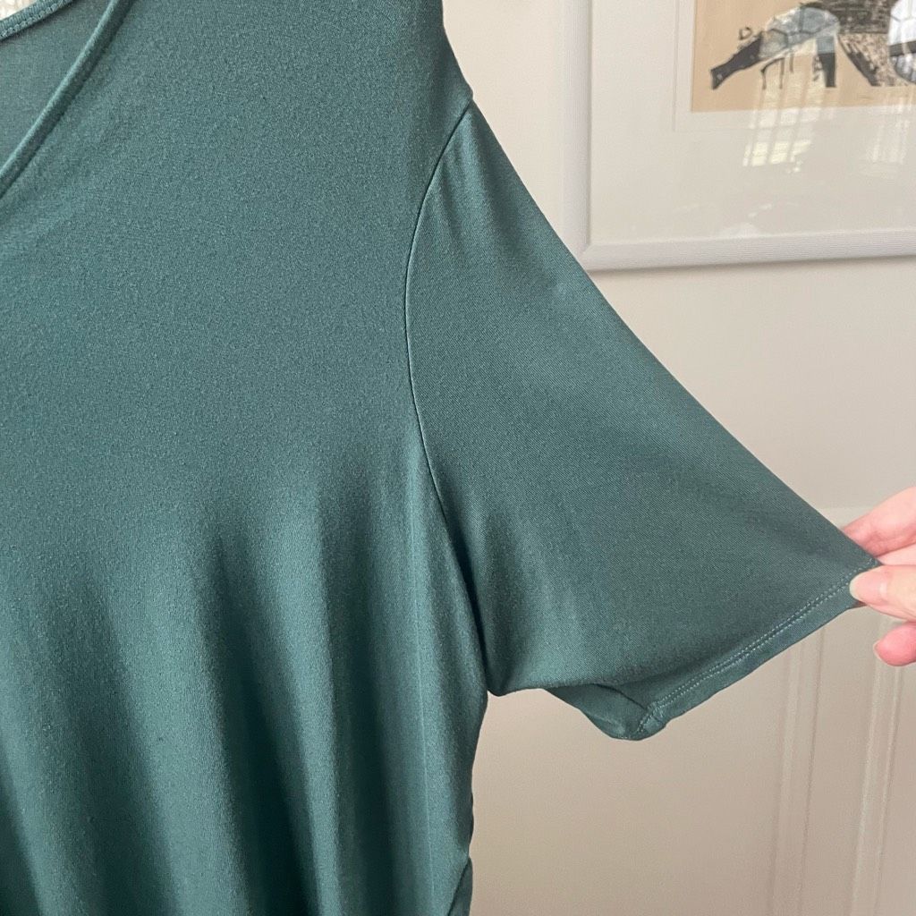 Other Universal Standard Liquid Jersey Emma V Neck Easy Tee Green Size L / US 10 / IT 46 - 4 Thumbnail
