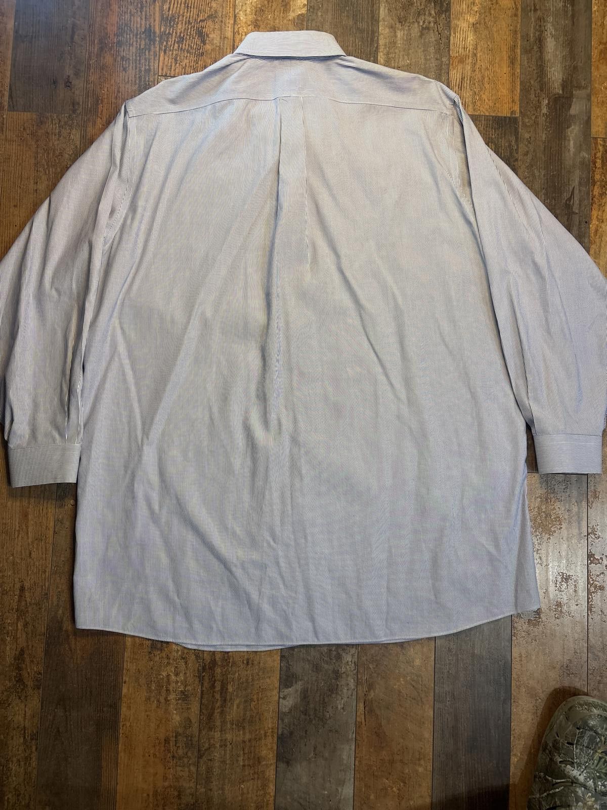 Jos. A. Bank Jos. A. Bank Men's Light Blue Button-Down Dress Shirt Size US M / EU 48-50 / 2 - 9 Thumbnail