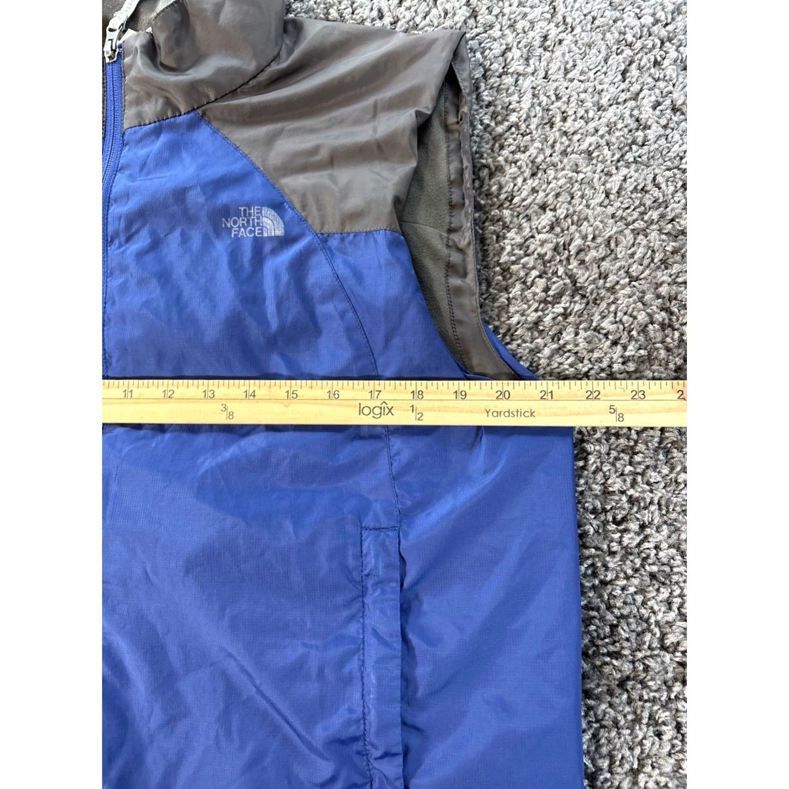 The North Face VINTAGE The North Face Vest Mens Medium Blue Full Zip Windbreaker Packable Vest M Mens Blue Windbreaker Packable Outdoors Size US M / EU 48-50 / 2 - 3 Thumbnail