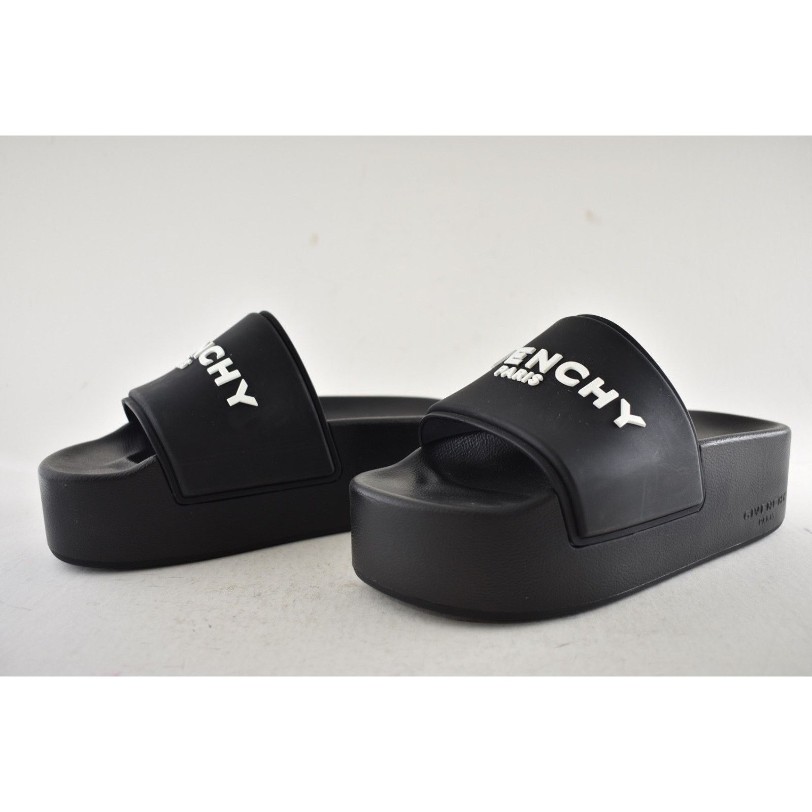 Givenchy Platform Rubber Logo Slide On Pool Sandal Flip Flop Flat 37 Size US 7 / IT 37 - 13 Thumbnail