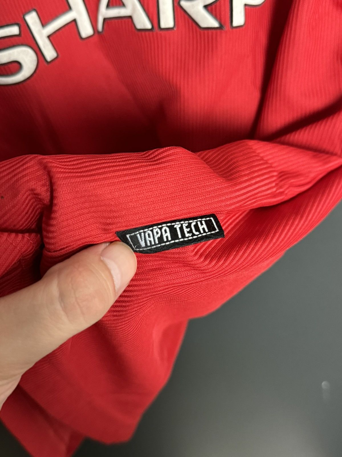 Umbro KIDS Manchester United 98/00 Home Giggs Football Jersey Size US XS / EU 42 / 0 - 5 Thumbnail