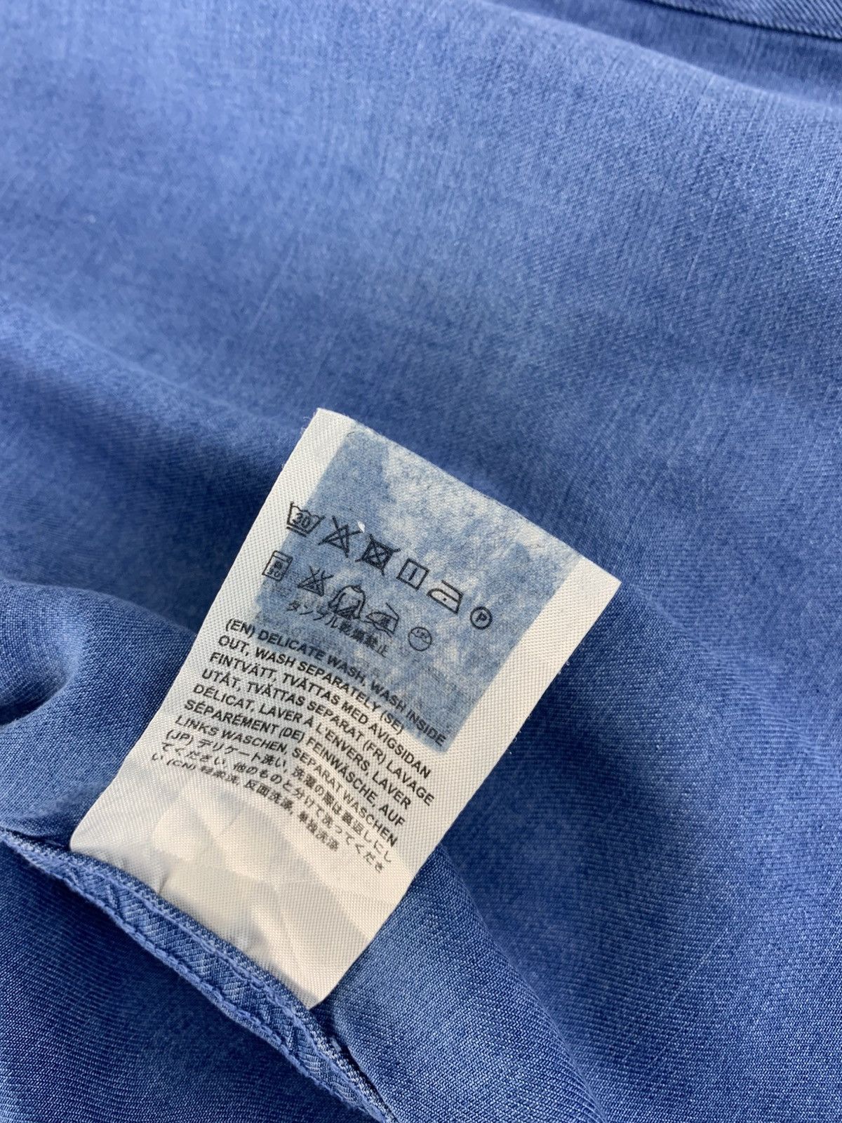 Acne Studios Acne Studios Denim Single Pocket Button Up Shirt Size US M / EU 48-50 / 2 - 8 Thumbnail