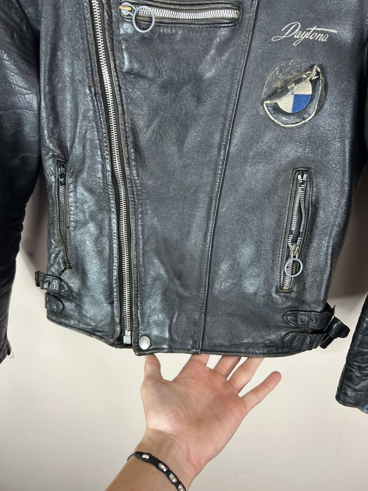 BMW 💙VTG DAYTONA RICK OWENS JUNYA AVIREX LEATHER BMW RACING JACK Size US S / EU 44-46 / 1 - 9 Thumbnail