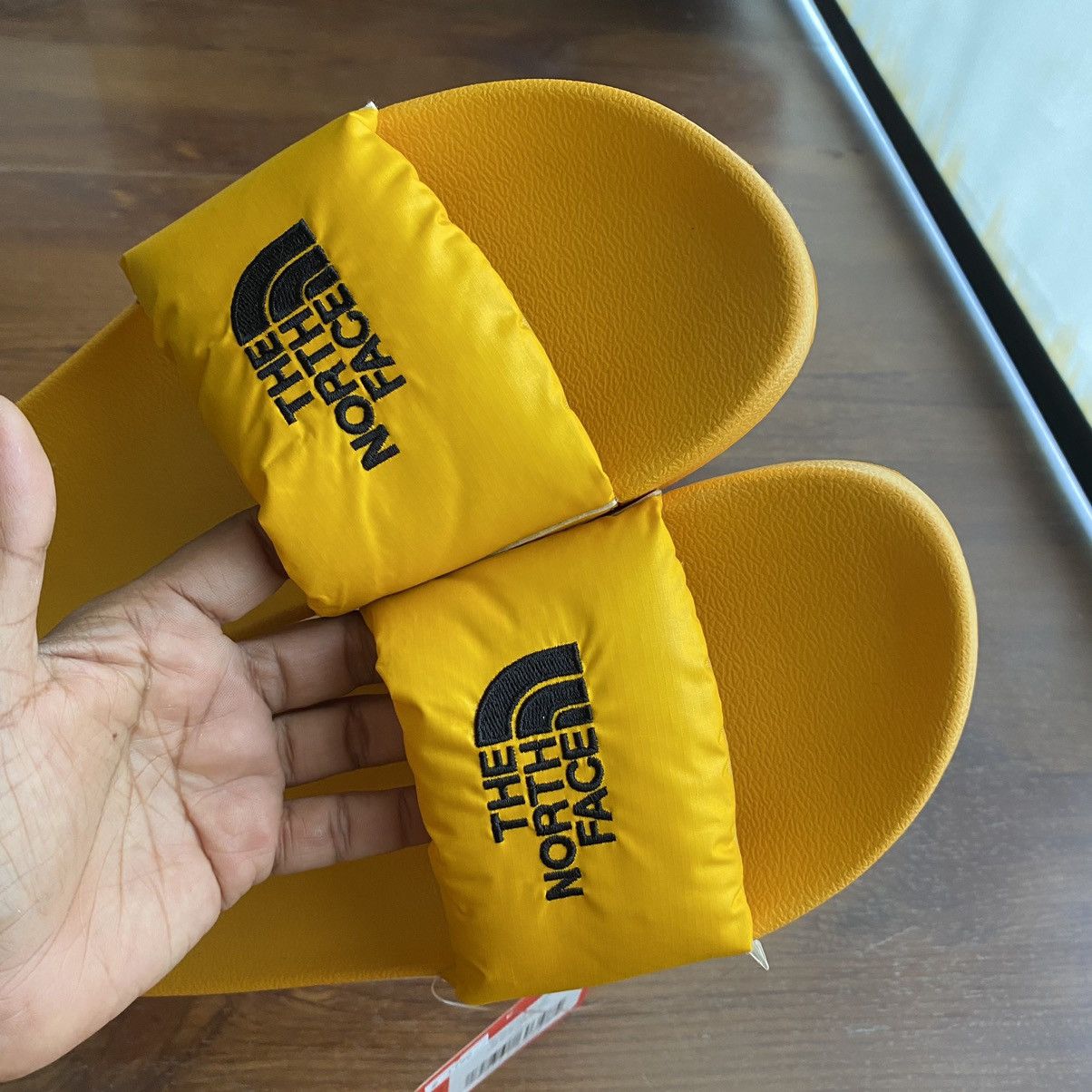 The North Face The North Face 700 puffer slide Size US 10 / EU 43 - 3 Thumbnail