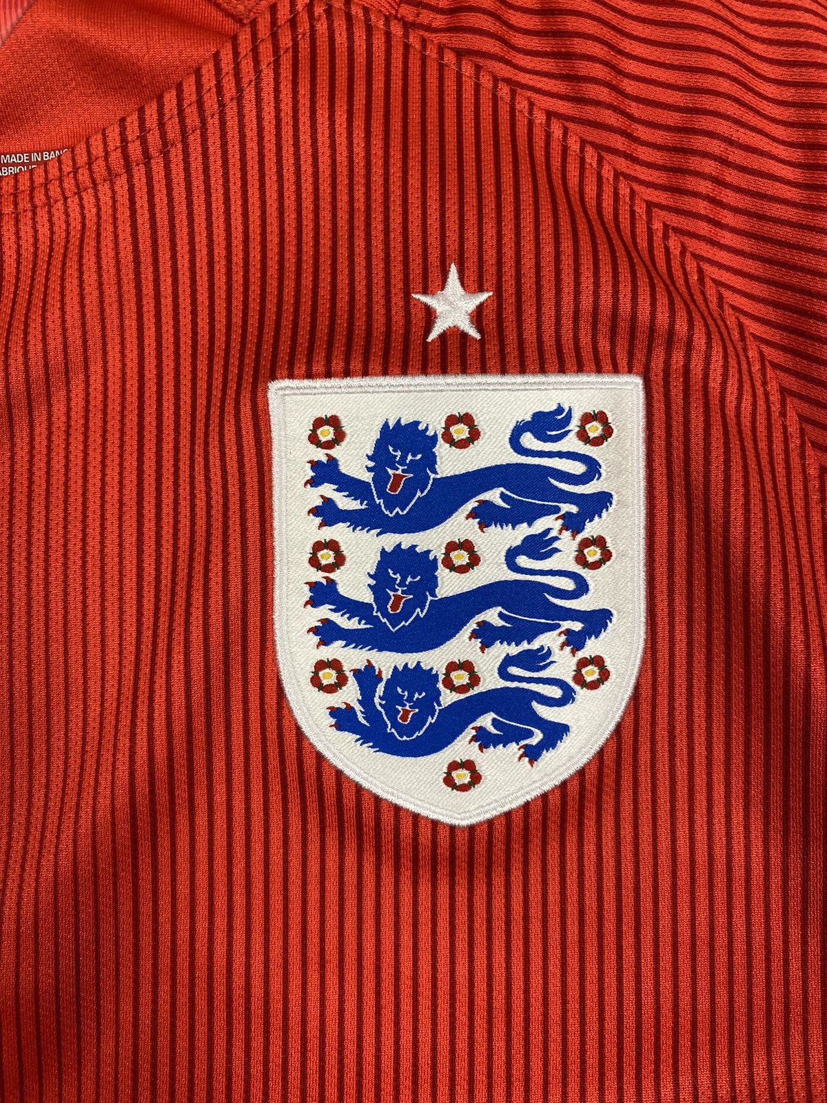 Nike Nike England Football Soccer Jersey Shirt Size M Size US M / EU 48-50 / 2 - 7 Thumbnail
