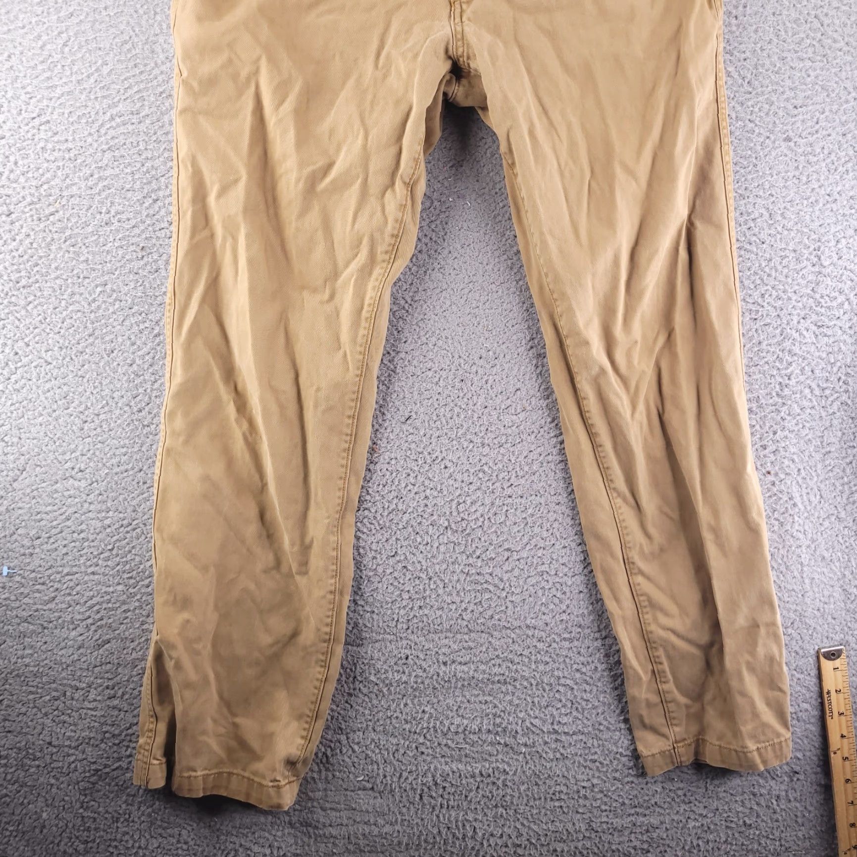 Eddie Bauer Eddie Bauer Pants Mens 33x32 Beige Chino Straight Flat Front Regular Washed Vintage? No Size US 33 - 2 Thumbnail
