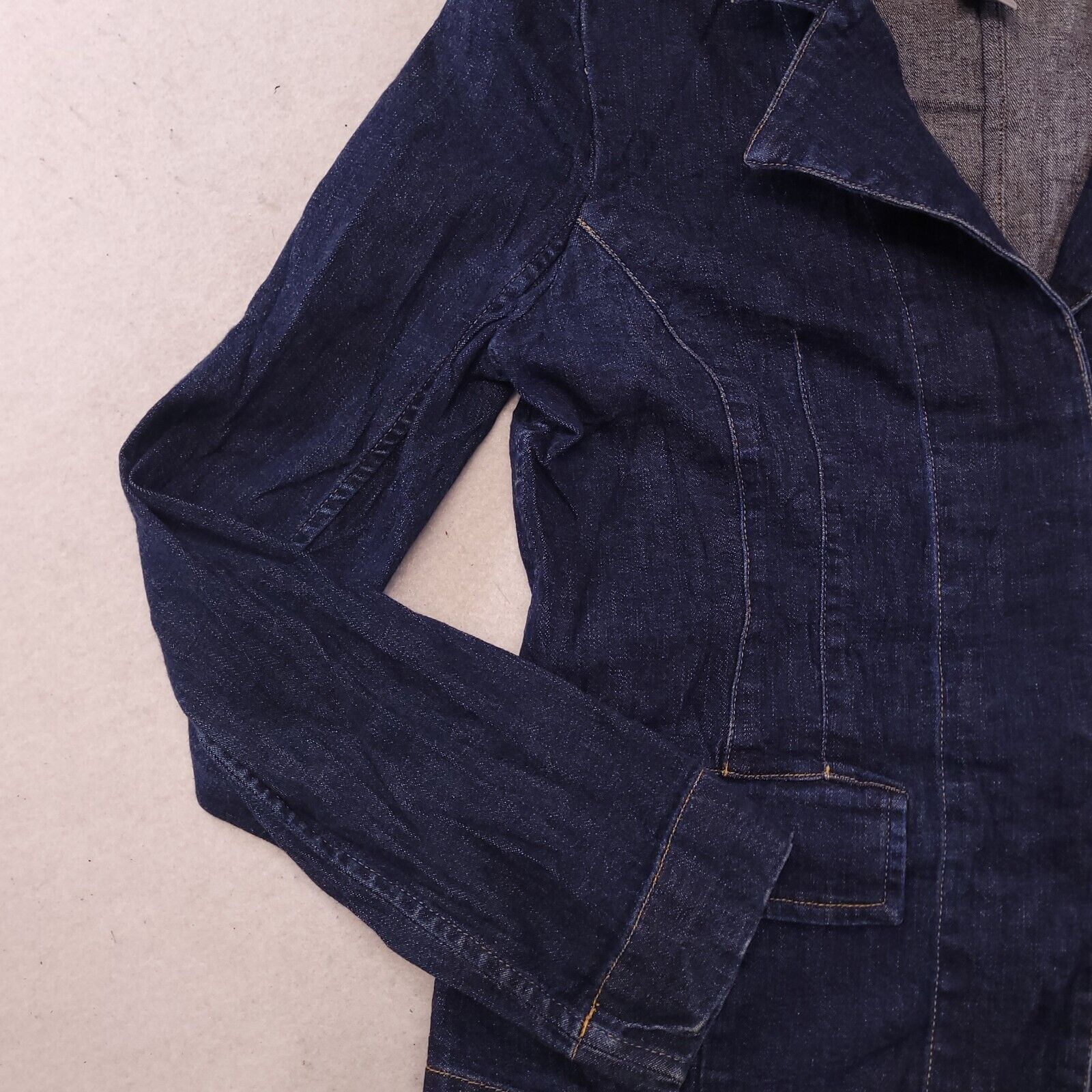 Old Navy Old Navy Button Up Denim Jean Jacket Womens Size Medium Blue Size M / US 6-8 / IT 42-44 - 4 Thumbnail