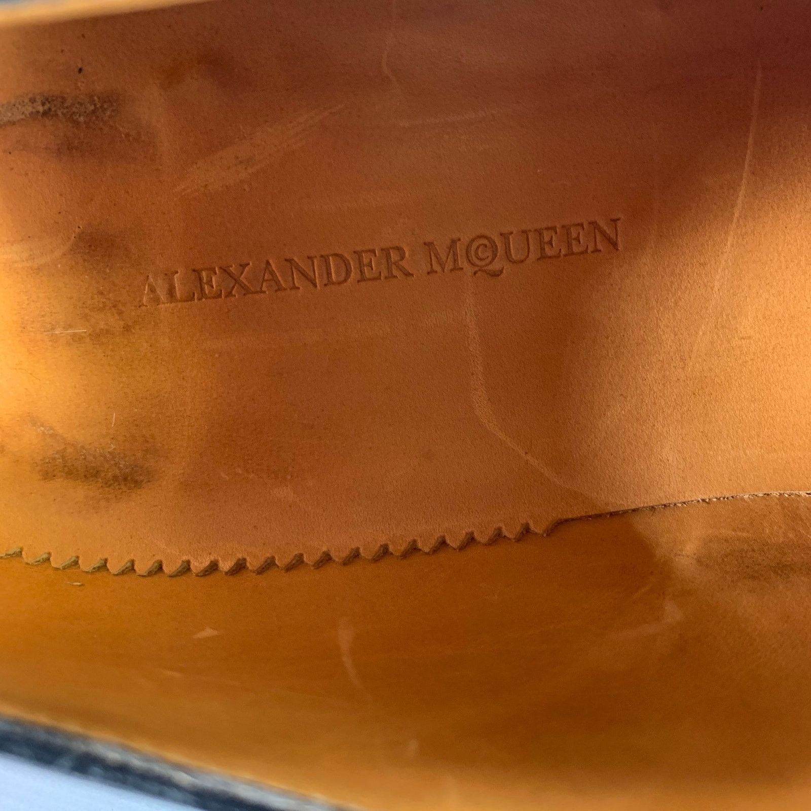 Alexander McQueen ALEXANDER MCQUEEN Size 9 Black Leather Toe Cap Loafers Size US 9 / EU 42 - 9 Thumbnail
