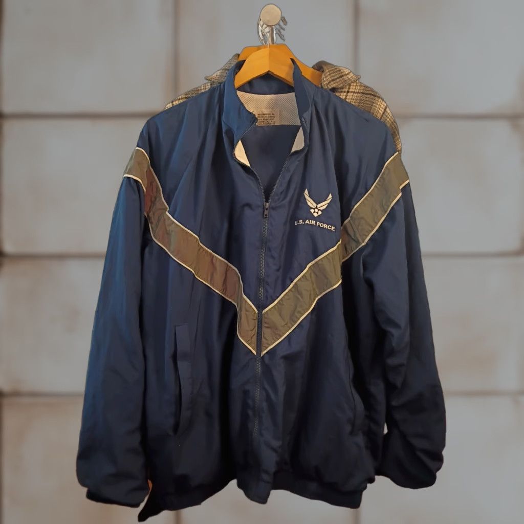 Vintage VINTAGE US Air Force Tracksuit 2 Piece Windbreaker Activewear Set M Mens Blue Size US 31 - 1 Thumbnail